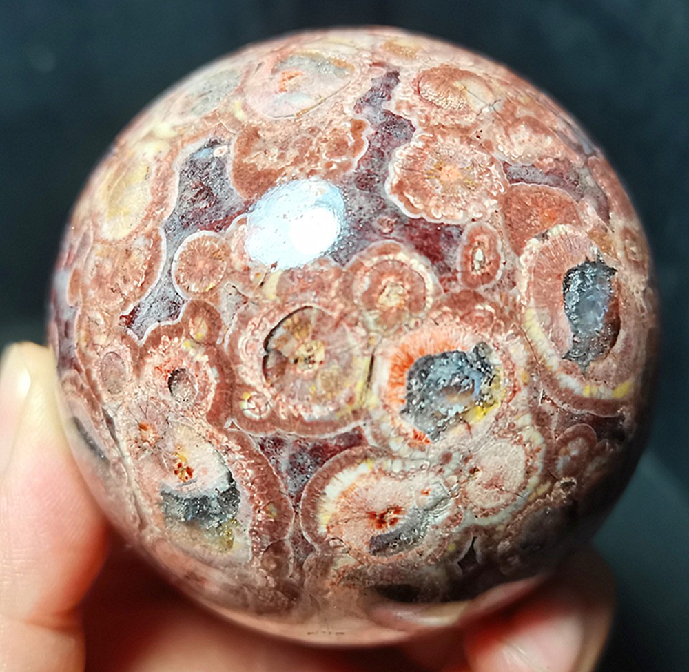 RARE 409g Natural Polished Colorfull Red Agate Crystal Sphere Ball  R2219