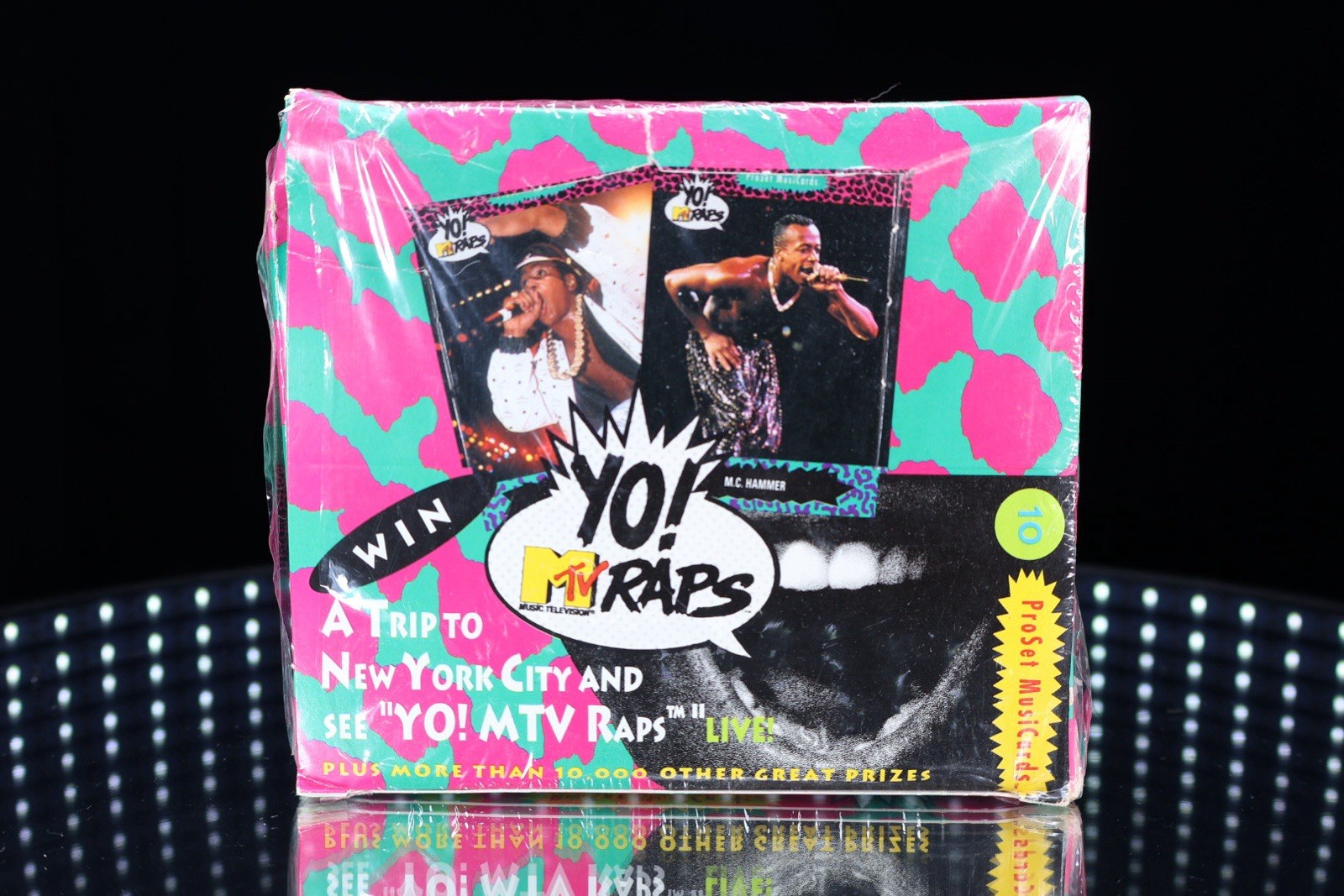 YO MTV Raps — Factory Sealed Box — 36 Packs Trading Cards