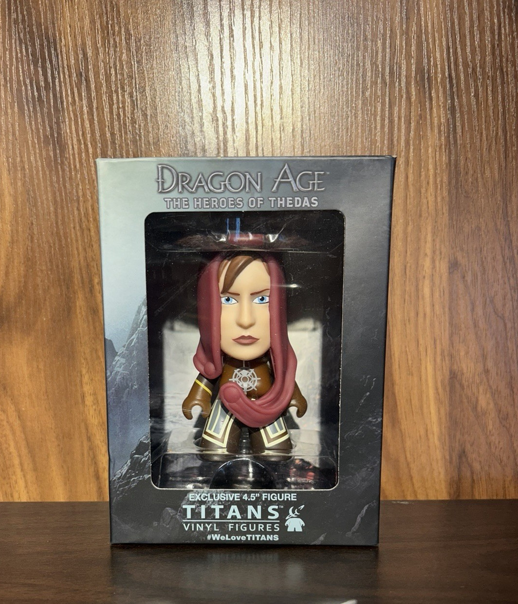 Dragon Age The Heroes of Thedas Titans Vinyl Figures Leliana BRAND NEW IN BOX