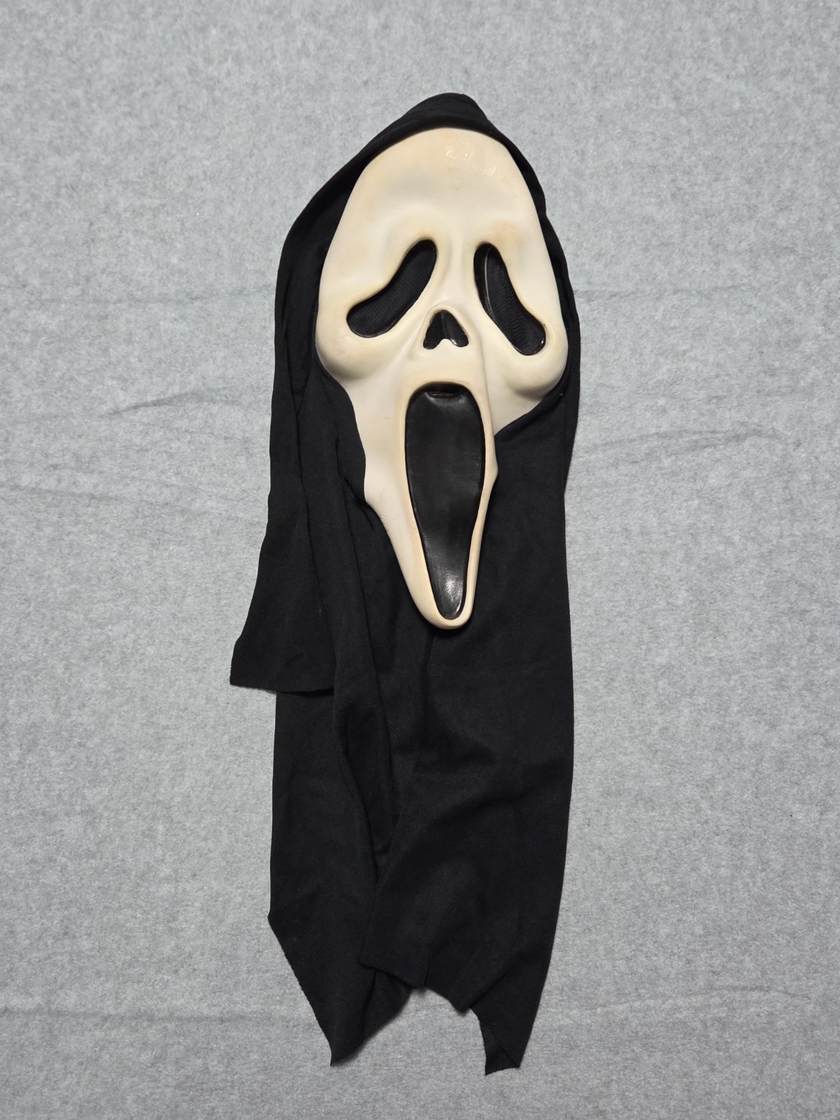 Vintage Scream Ghostface Mask Easter Unlimited RDS MK Stamp See Pics