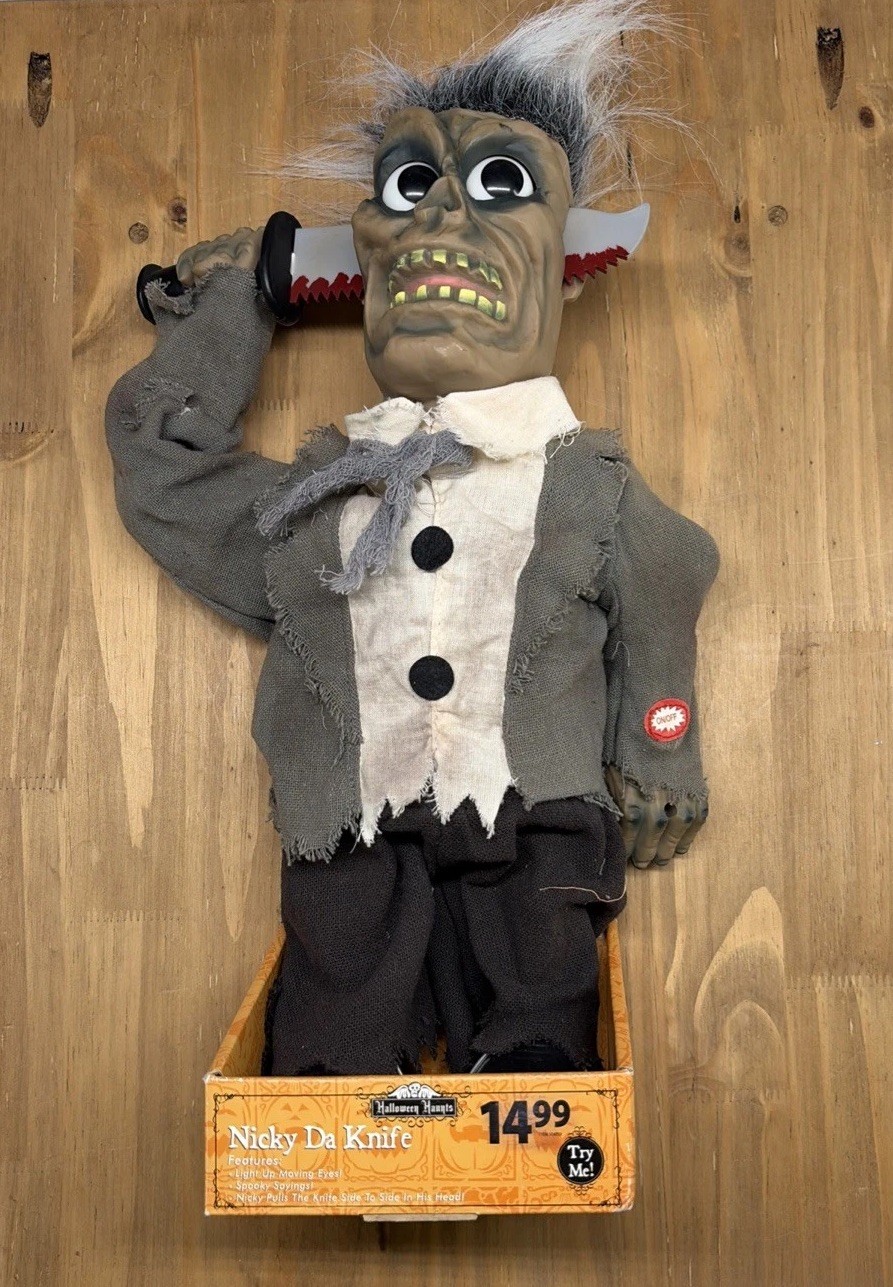 Halloween Talking Electronic Nicky Da Knife 2008 Magic Power Co Ghoul Z Read