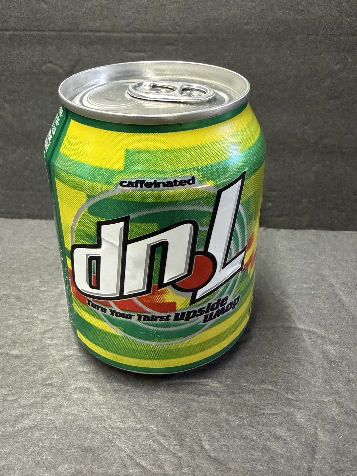 Unopened 8oz dnL 7up Turn Your Thirst Upside Down (Read Description)