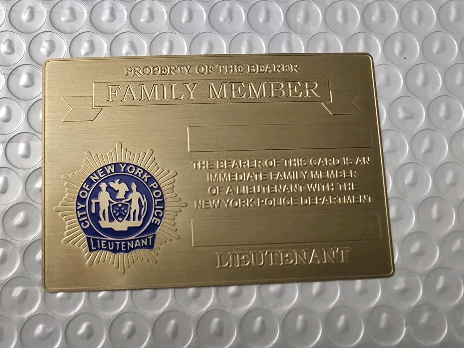 2026 NOVELTY NYPD  LIEUTENANT  FAMILY MEMBER GOLD CARD NOT  ENGRAVED