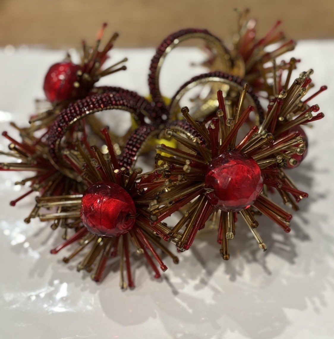 NWOT Vintage Pier 1 Atomic Starburst Red Gold Beaded Napkin Rings Set 6 MCM