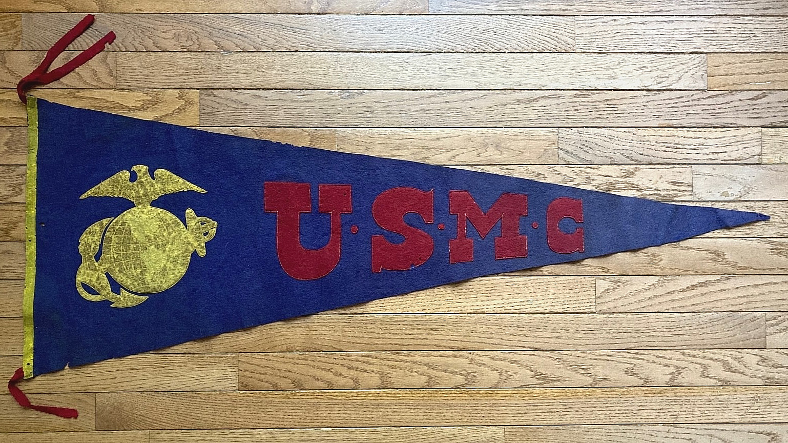 RARE WW1 US MARINE CORPS FELT CAMP PENNANT 45X16.5 W.B. GARRISON MAKER TAG