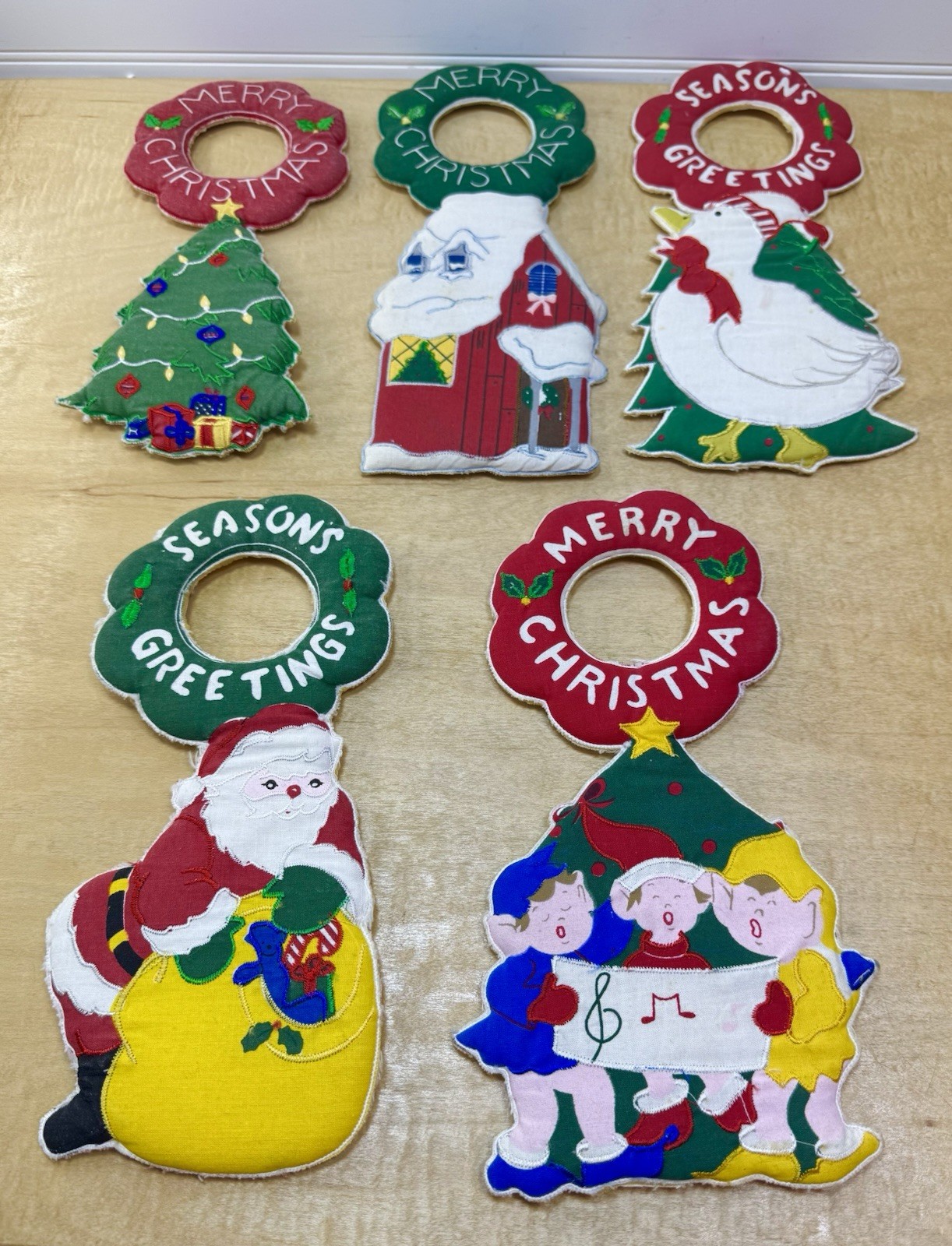 Jay Franco Towel Art Vintage Christmas Door Knob Hangers Set Of 5