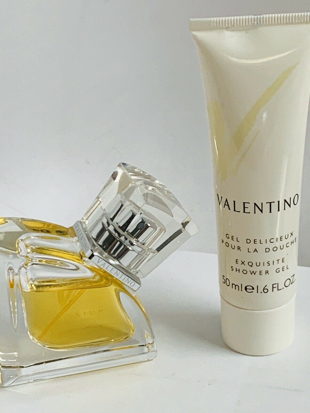 VALENTINO V  Pure PARFUM  0.5 oz & GEL Discontinued 2 pc New