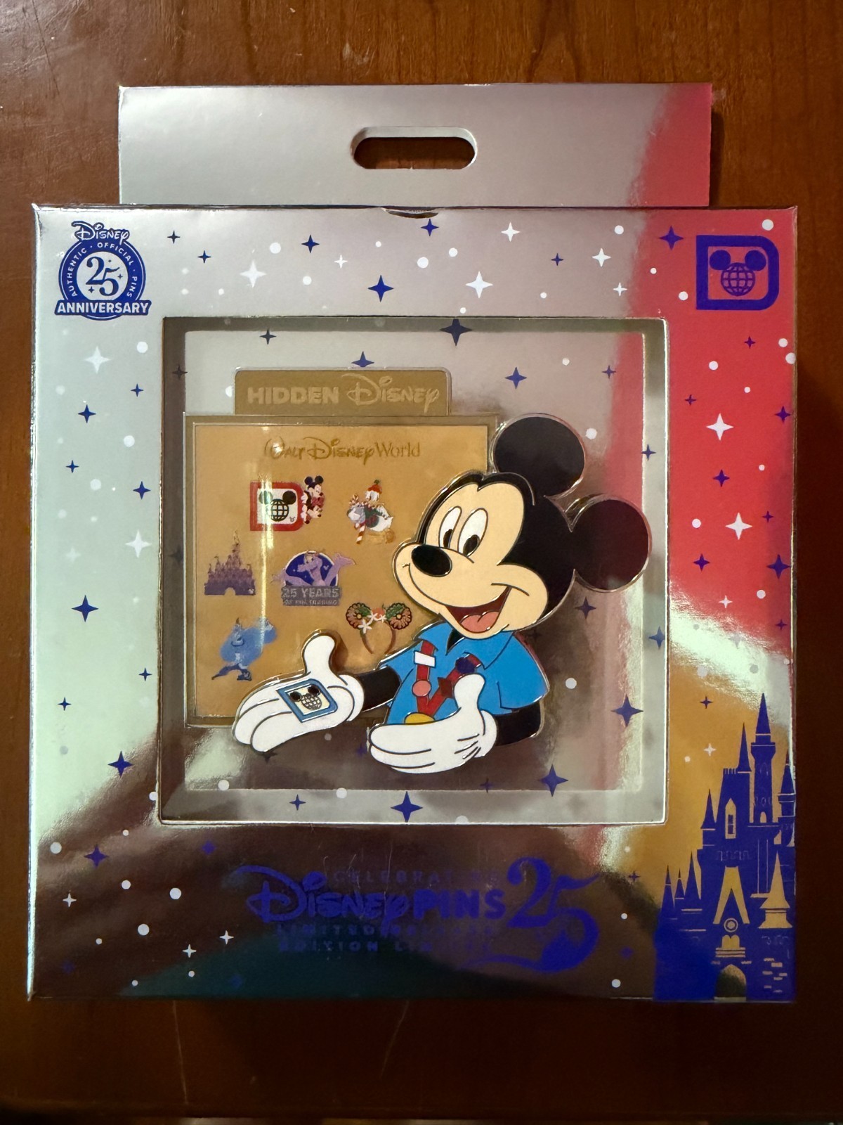 Disney Trader Mickey Mini Jumbo 25th Anniversary Pin w/ WDW Hidden Mickeys