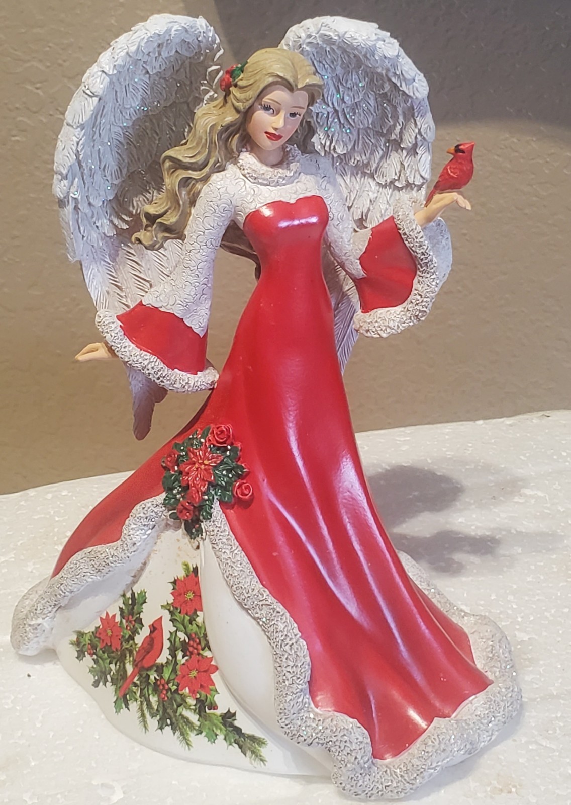 NEW Hamilton Collection 1999 Wintery Interlude Angel Cardinal Figurine Christmas