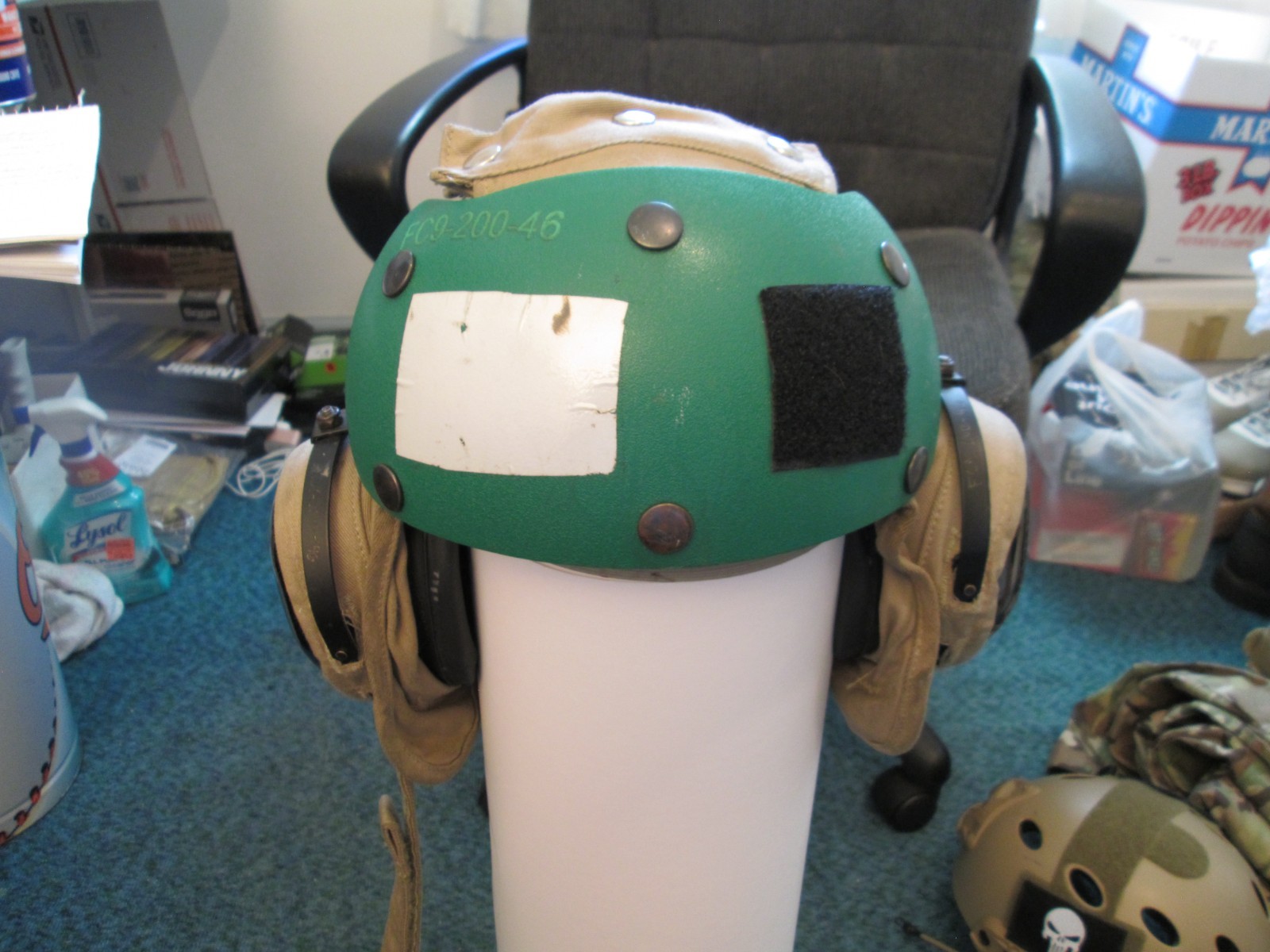 US Navy Green Flight Deck Crewman Impact Resistant Helmet Cranial Size 7 1/2 - S