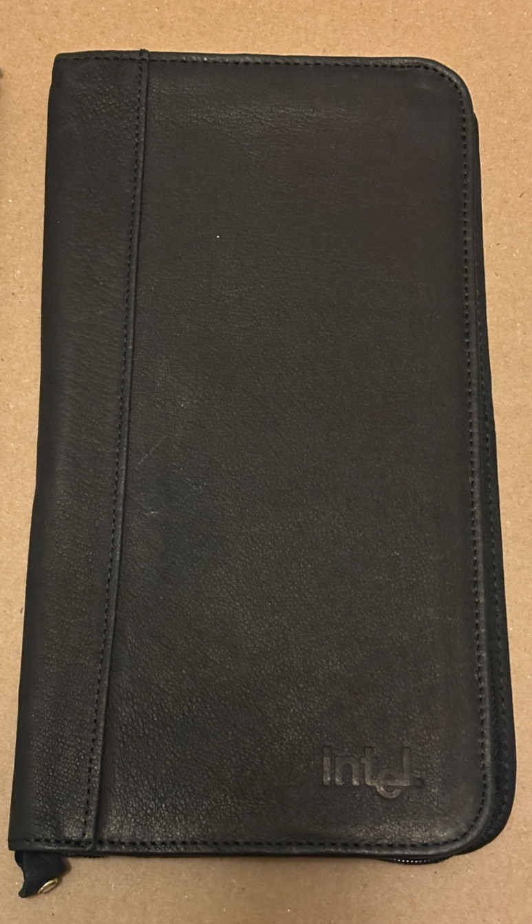 Vintage Original 1997 Intel logo'd Leather Travel Wallet NEW, original packaging