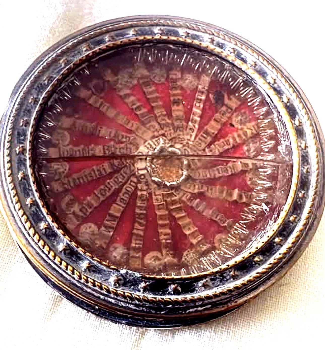SUPERB ANTIQUE MULTI RELIQUARY WITH 18 DIFFERENT JESUITS RELICS . SEALED. C 1890