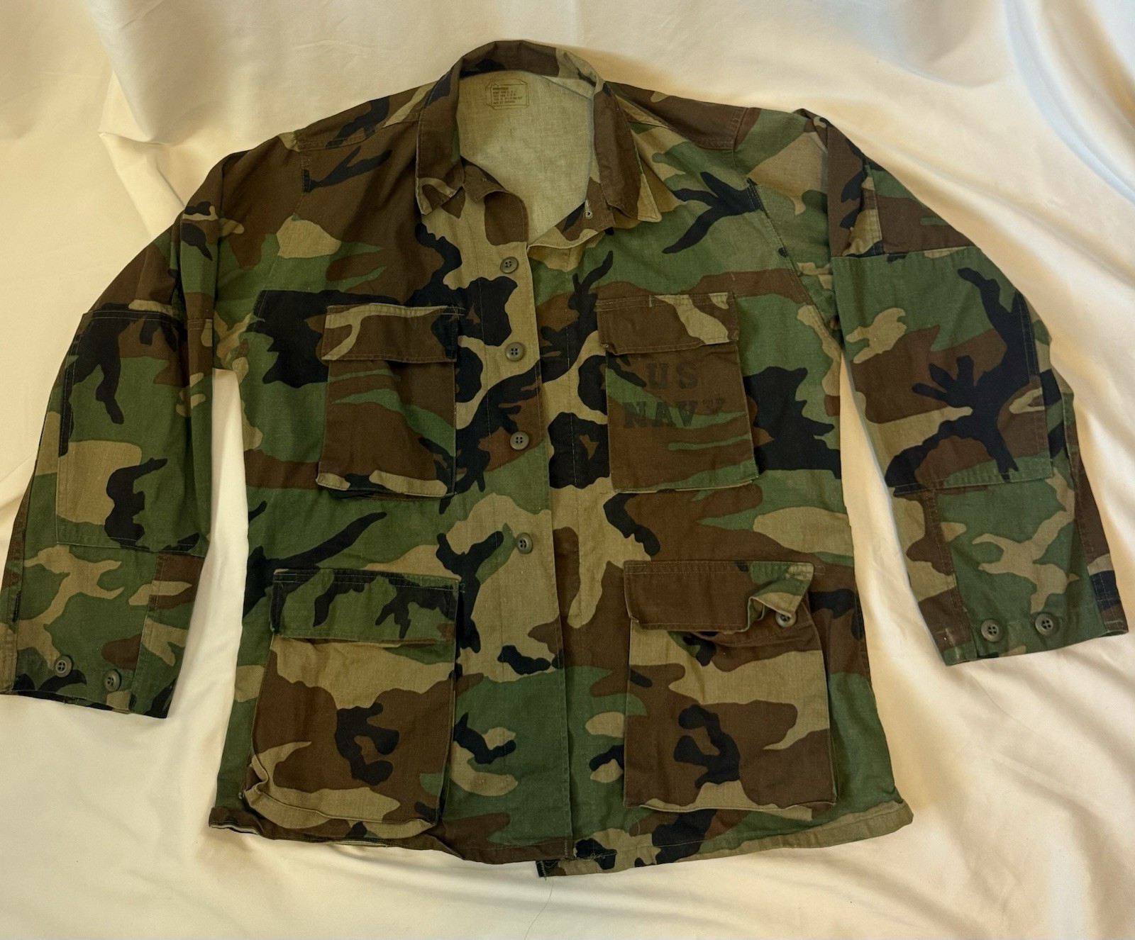 VTG Unissued U.S. Navy Woodland BDU Jacket- M Regular-M81 Camo- 1986 Contract