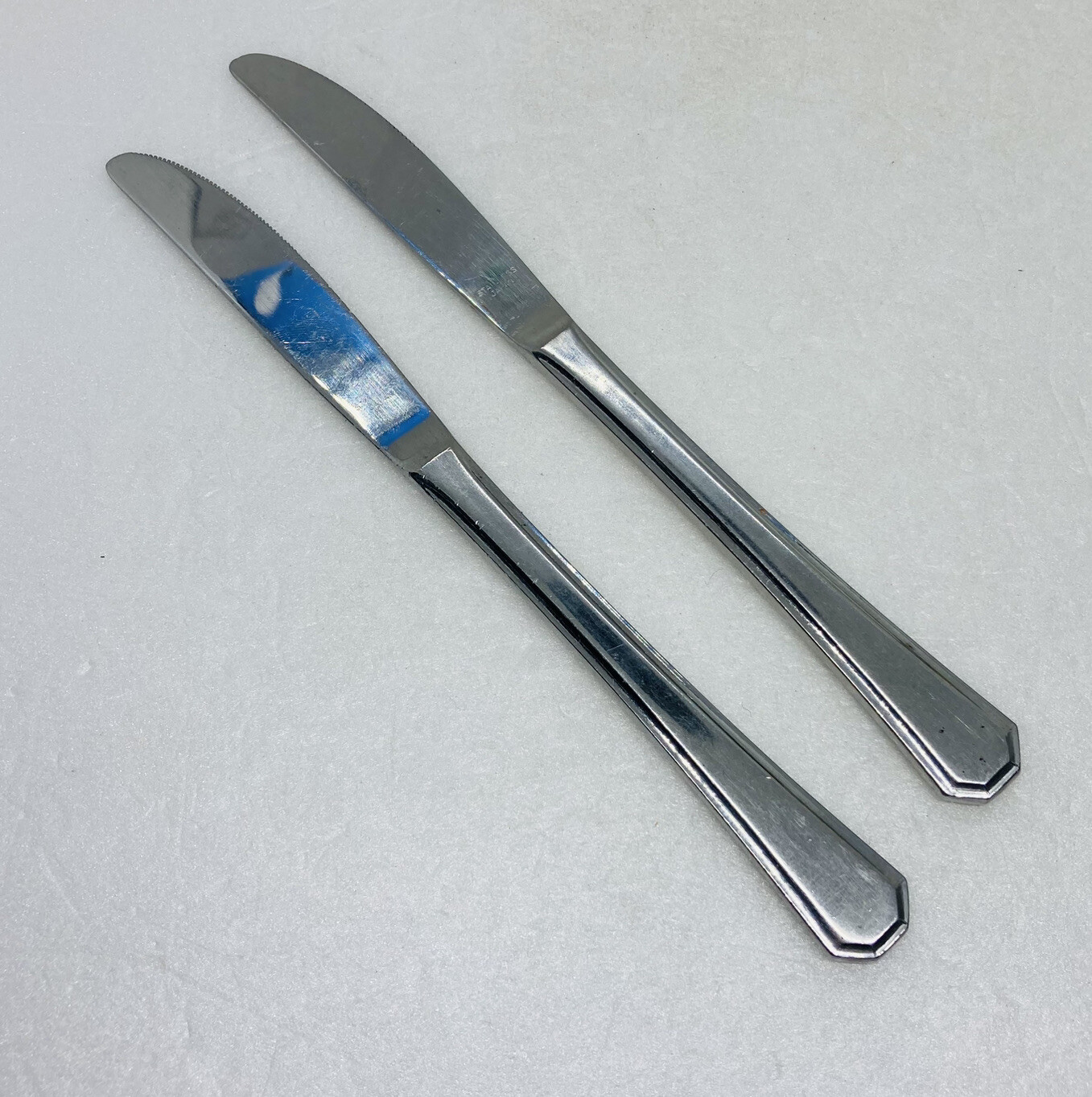 Vintage Dinner Knife 8.5” Stainless Steel Made In Japan Solid Handle 30