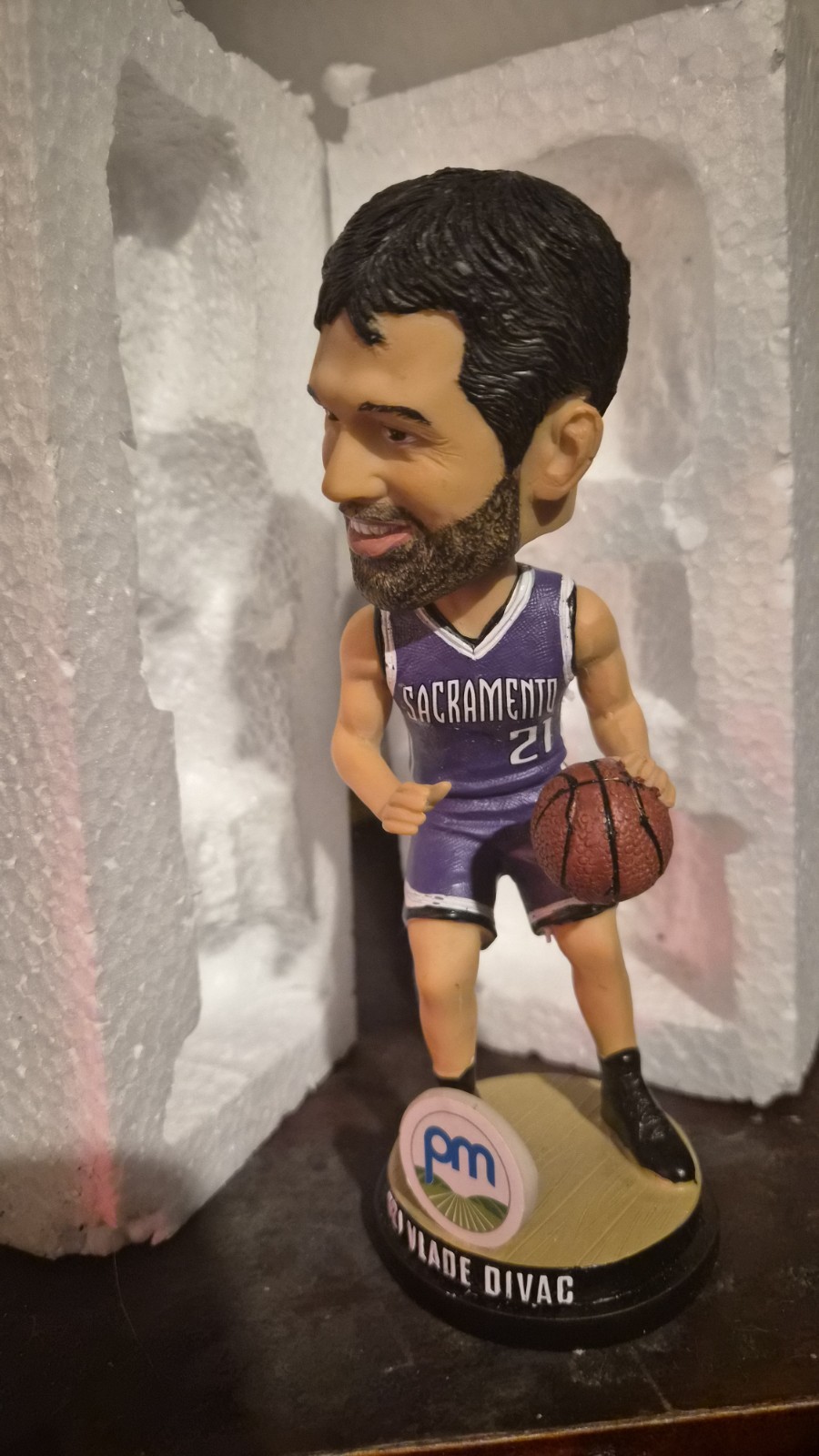 Vlade Divac Sacramento Kings PM Power Market Bobblehead w/ Box & Styrofoam NIB