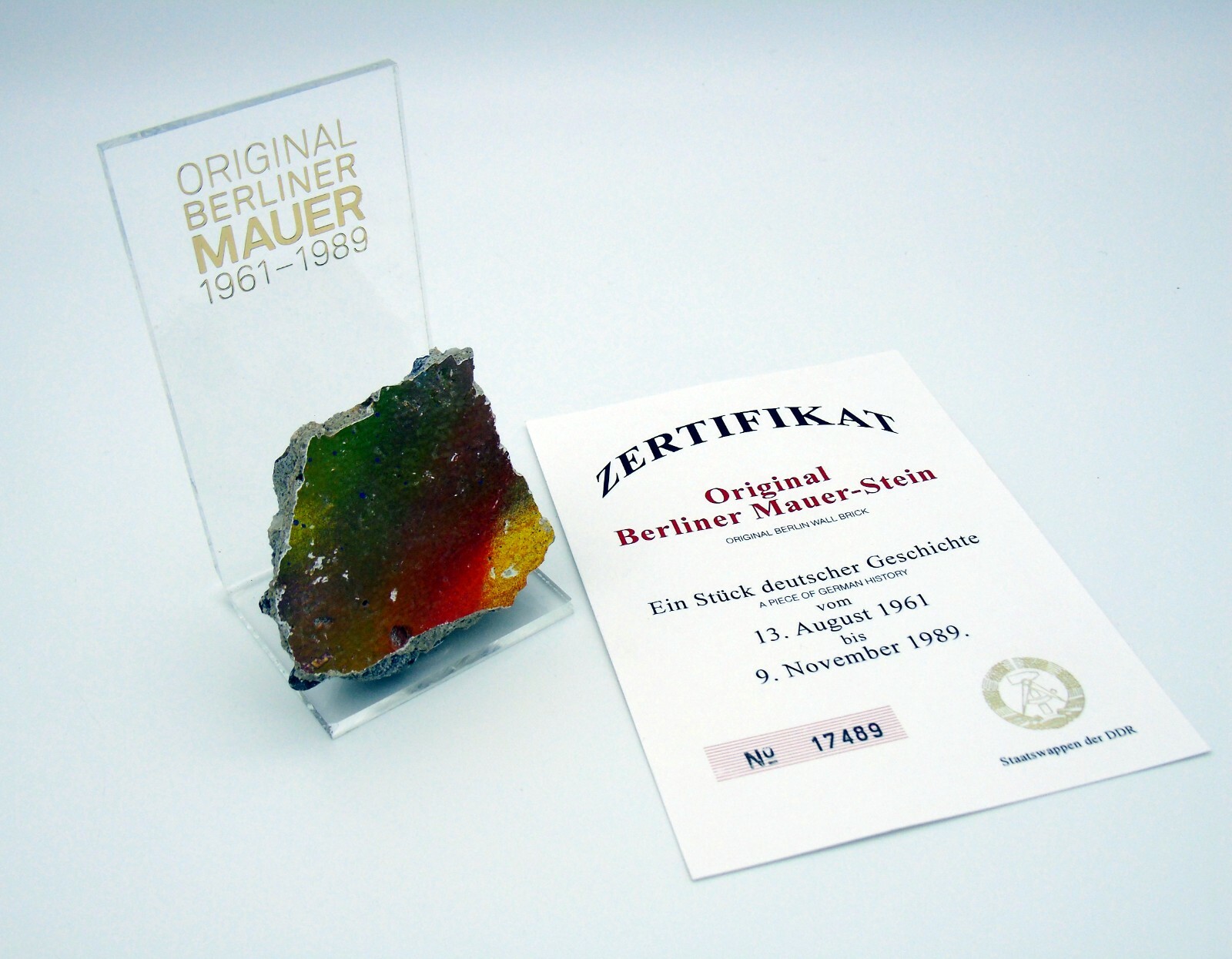 AUTHENTIC PIECE OF BERLIN WALL 100% Genunine with CoA - on L-shaped stand