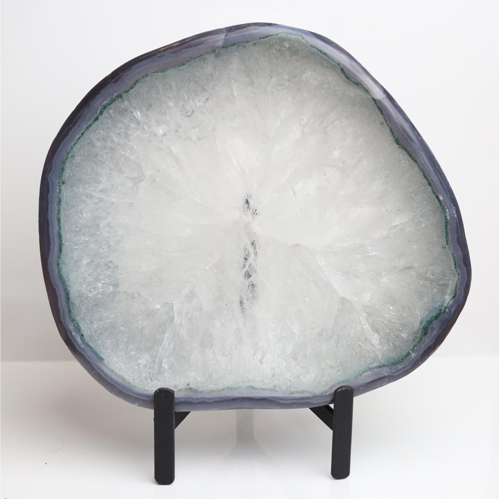 Blue Banded Agate and Quartz Dish — 7.5 Inch