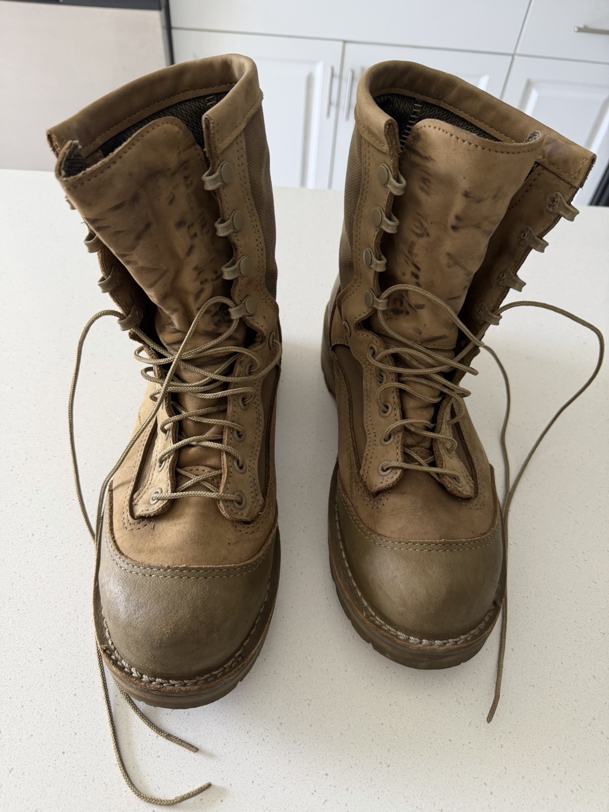DANNER USMC RAT Size 10.5R Mojave GTX Men’s Military Boots Model # 15678