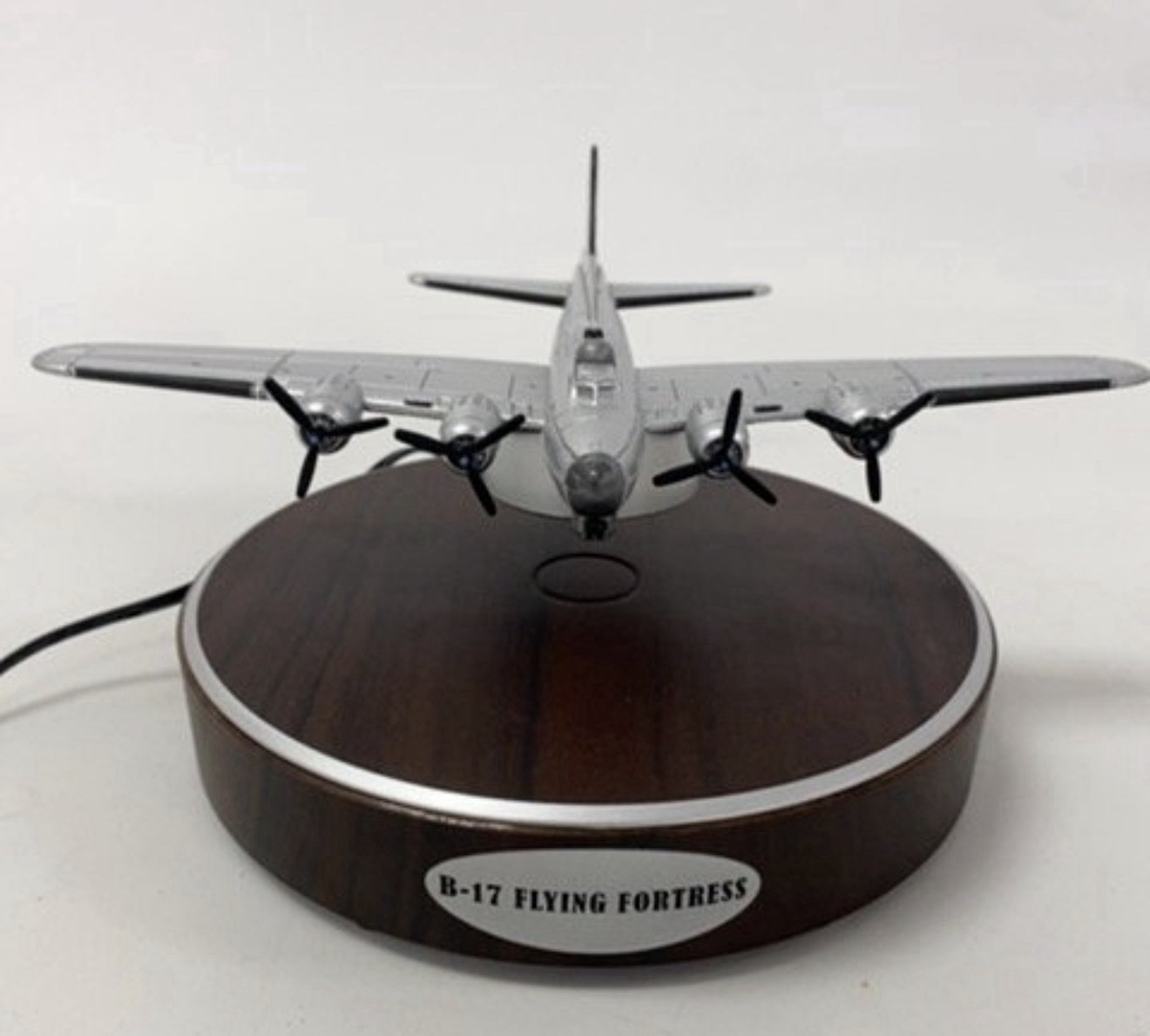 Bradford Exchange World War II Levitating B-17 Flying Fortress.Working &Orig Box