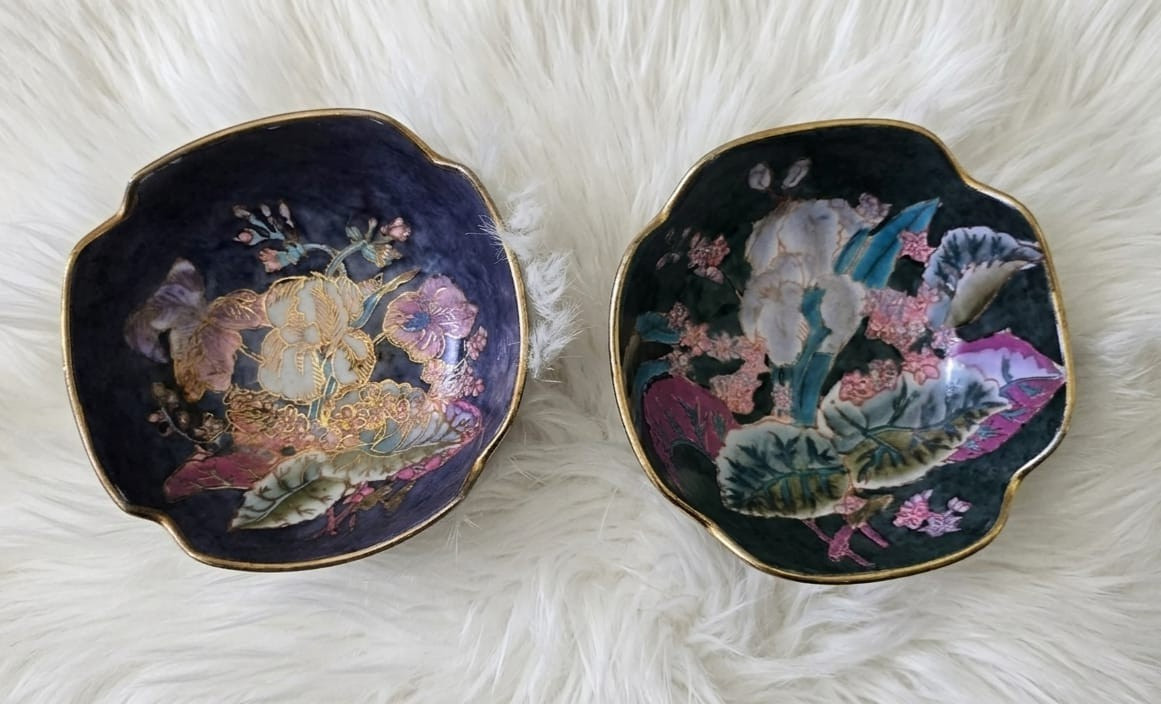 2 Vintage Toyo Porcelain Hand Painted Gold Trim Green Chinese Decorative Bowl