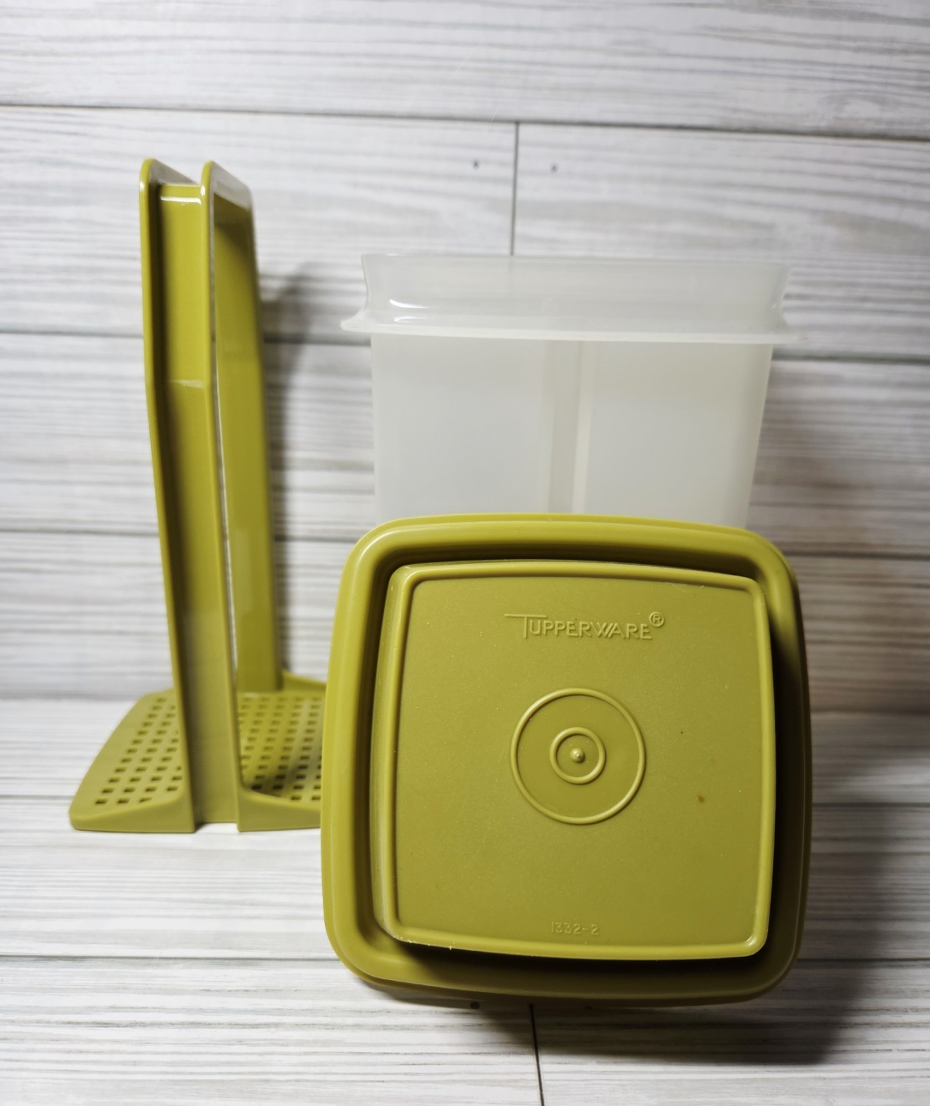 VINTAGE Tupperware Pick-A-Deli Pickle Keeper 3 PC Avocado/Olive Green 1330-7