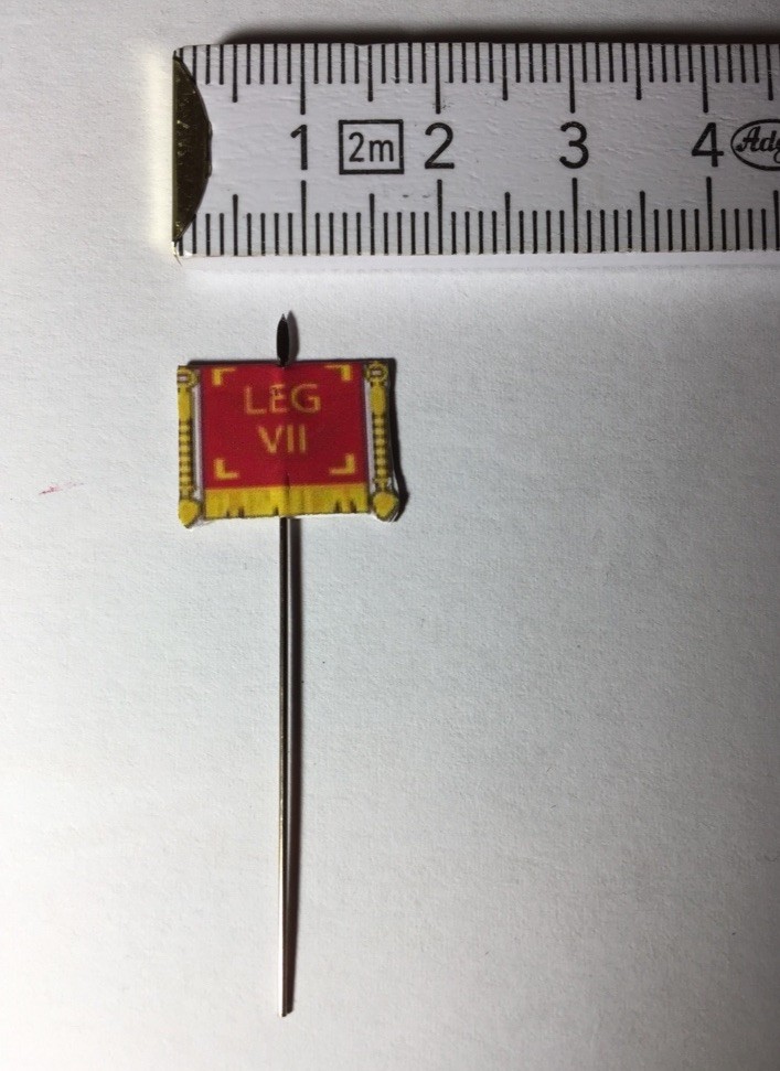 1x 28mm Ancient Roman Banner Vexillum 7th Legion VII on metal pole spear head