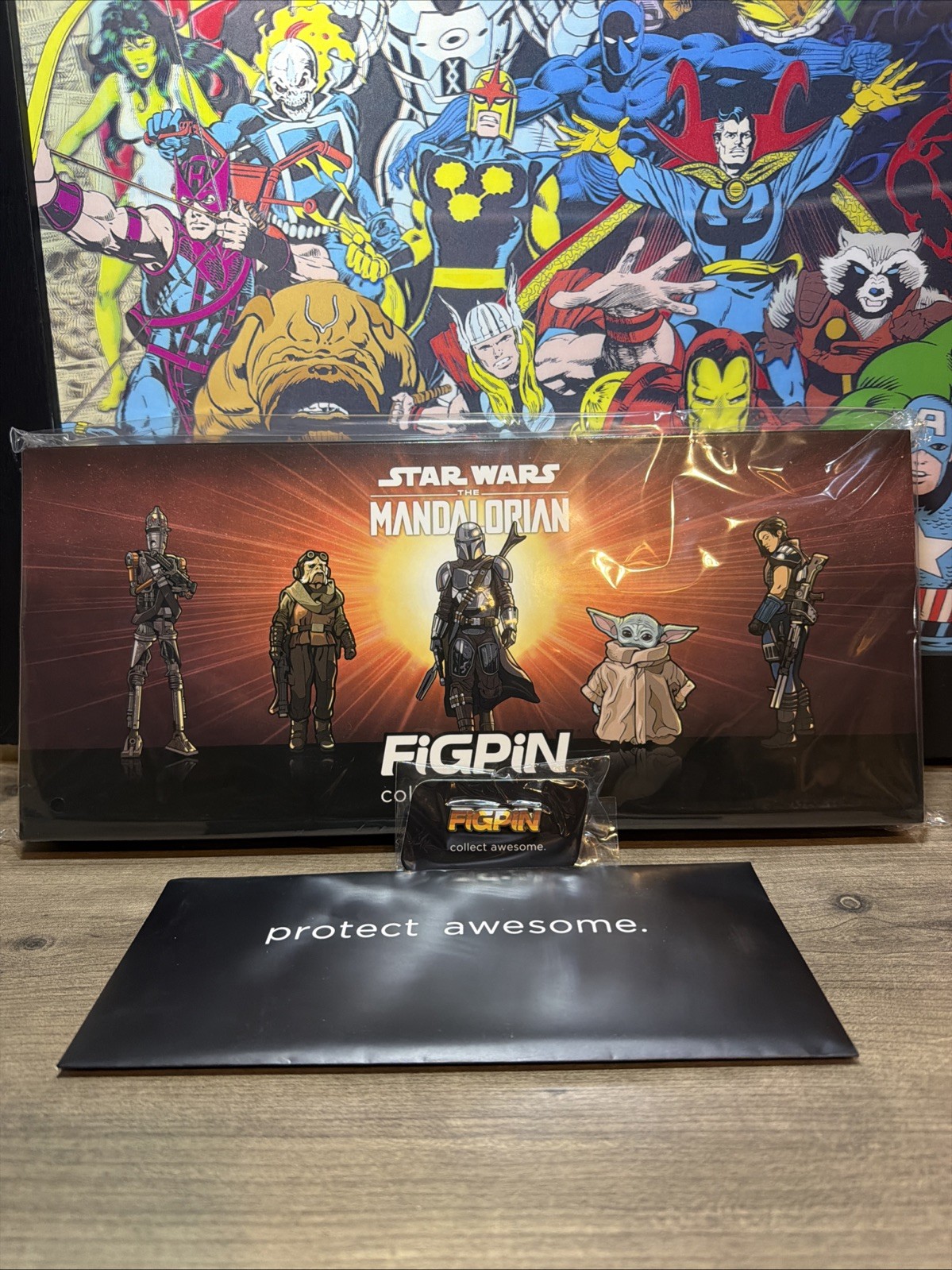 NEW The Mandalorian Deluxe FiGPiN Box Set With Logo Pin & Protectors All Locked