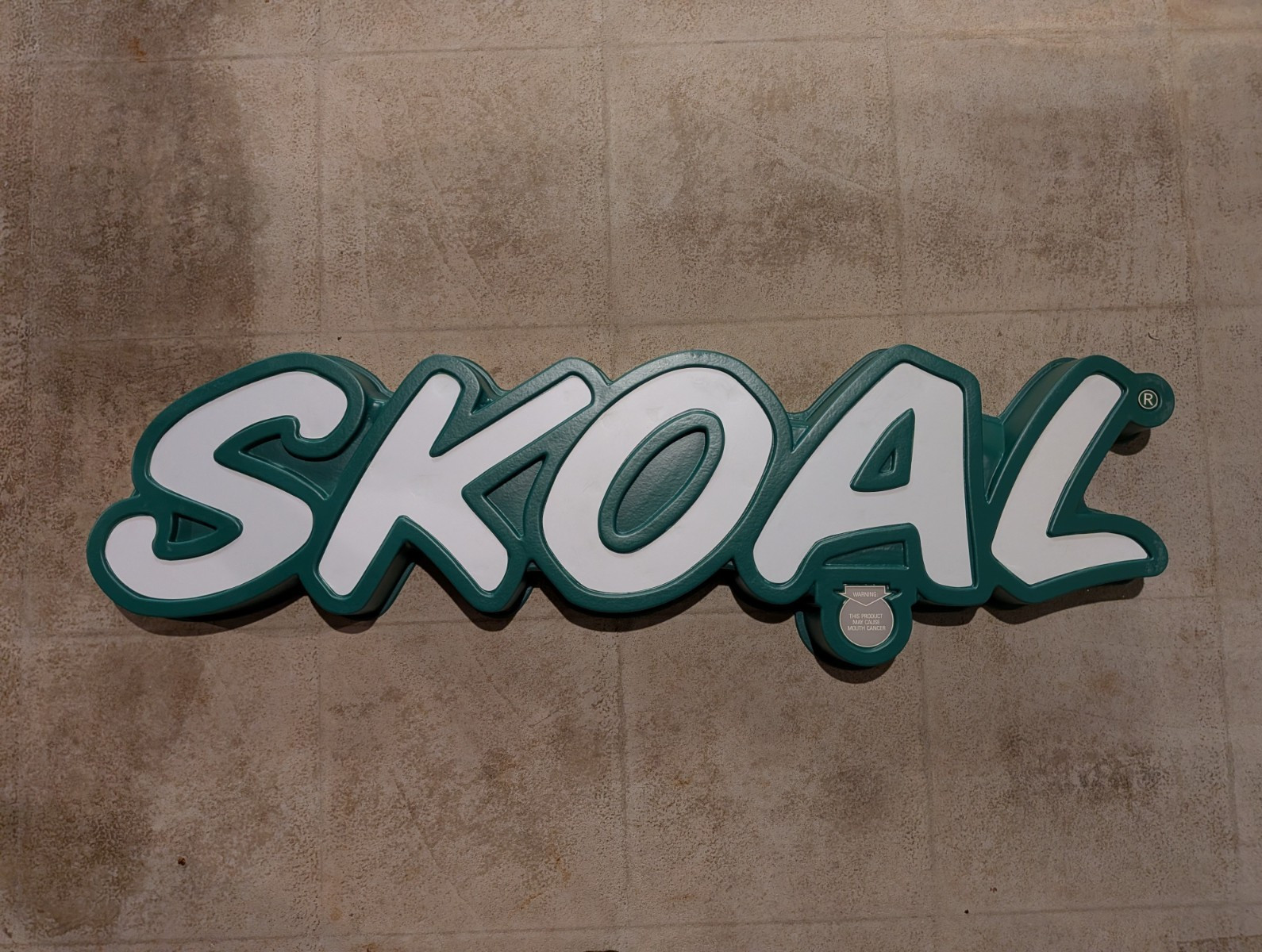 Skoal 3D Collectible Tobacco Advertising Sign Green/White Wall Mount Display