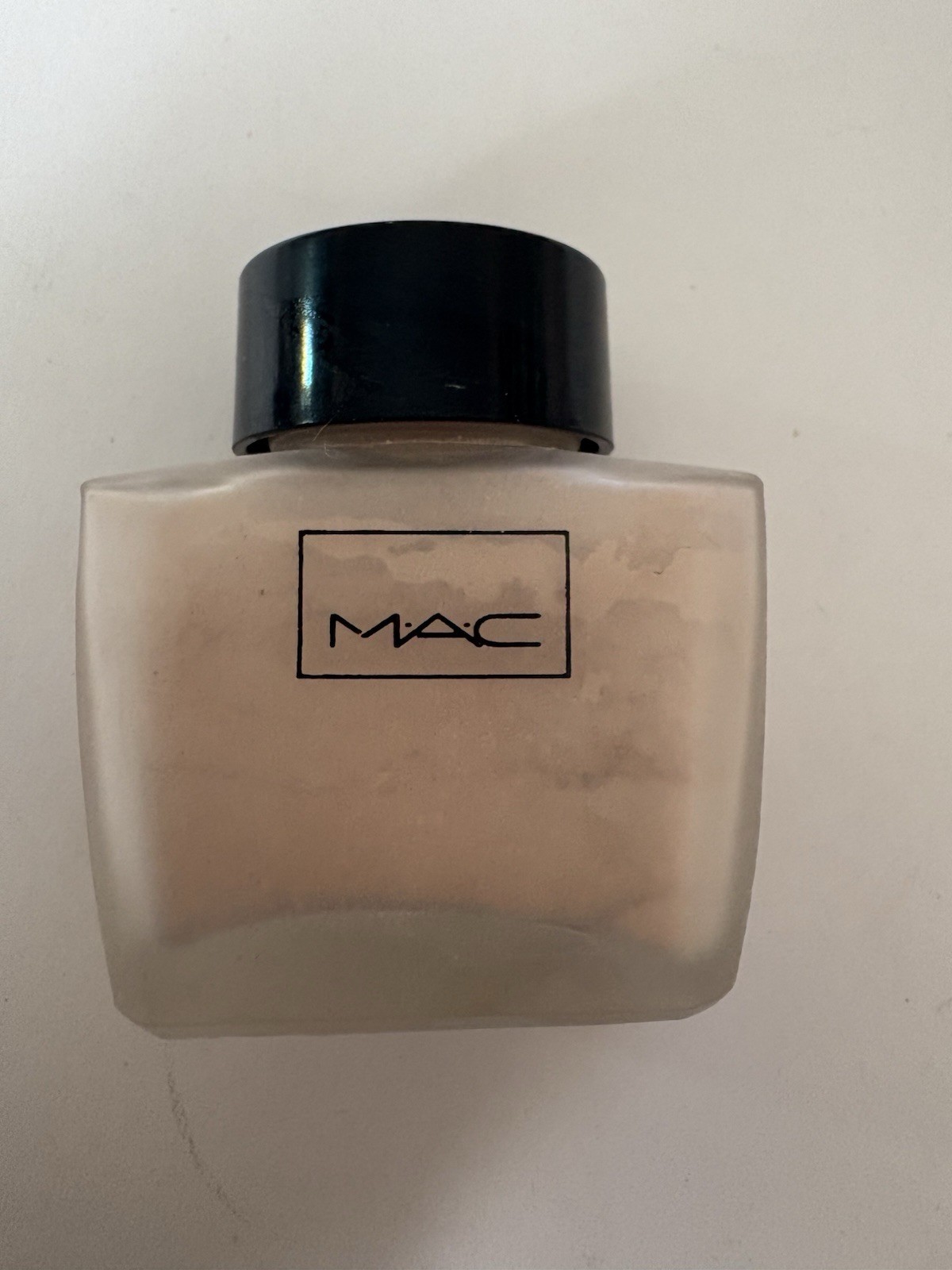 VINTAGE 1990s MAC COSMETICS FACE POWDER *NEW OLD STOCK* “Pale Beige”