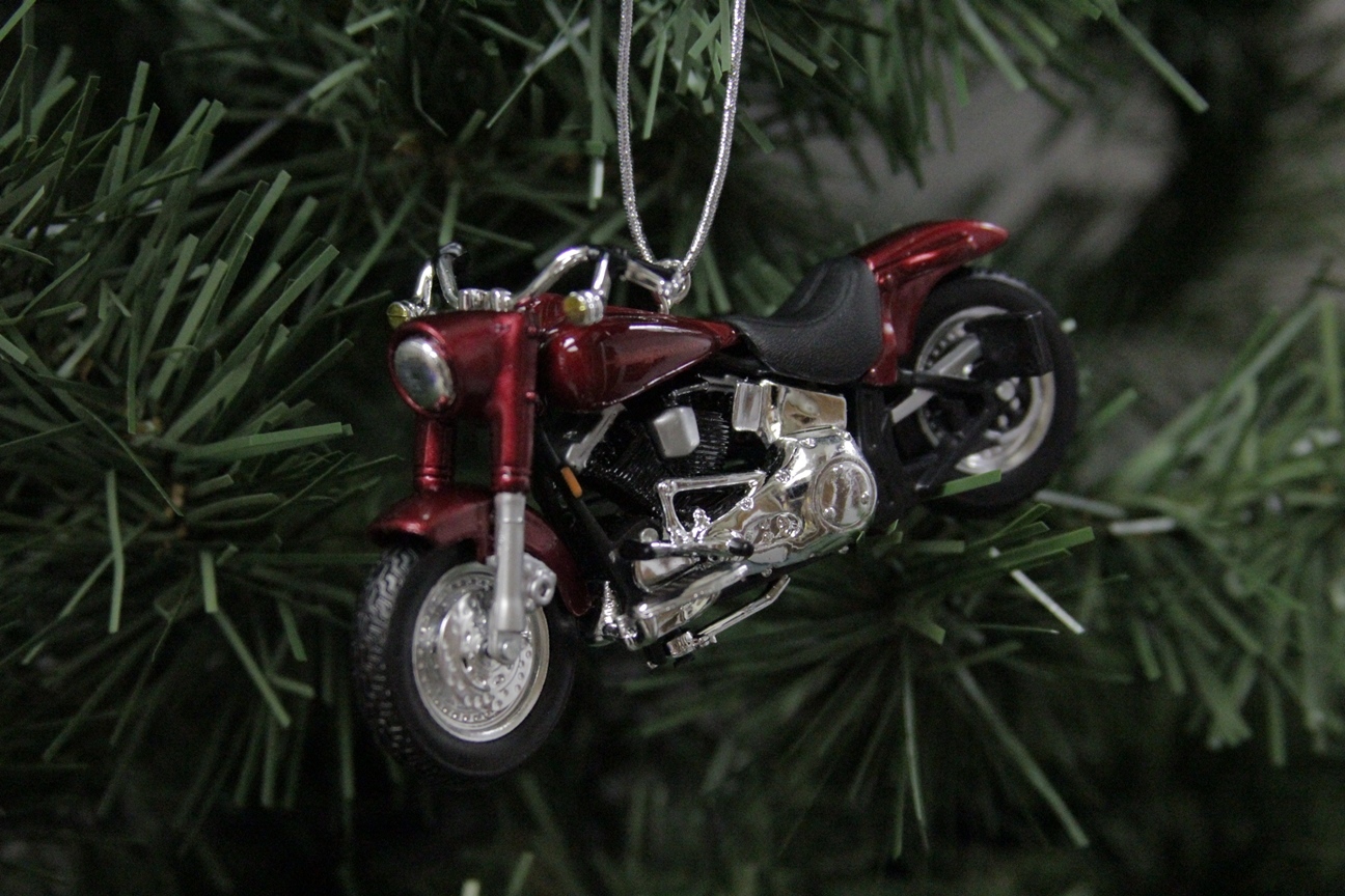 Harley Davidson 2000 FLSTF Street Stalker Christmas Ornament 