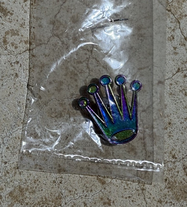 Authentic Fear Tomorrow Iridescent Crown Pin wrmfzy supdef