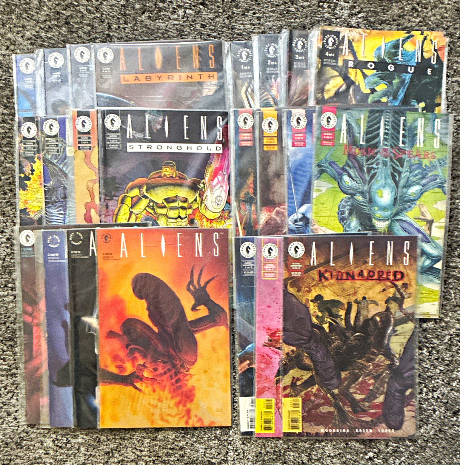 Dark Horse Aliens Comic Book (6) Series Sets. $15 per set or buy em all $80