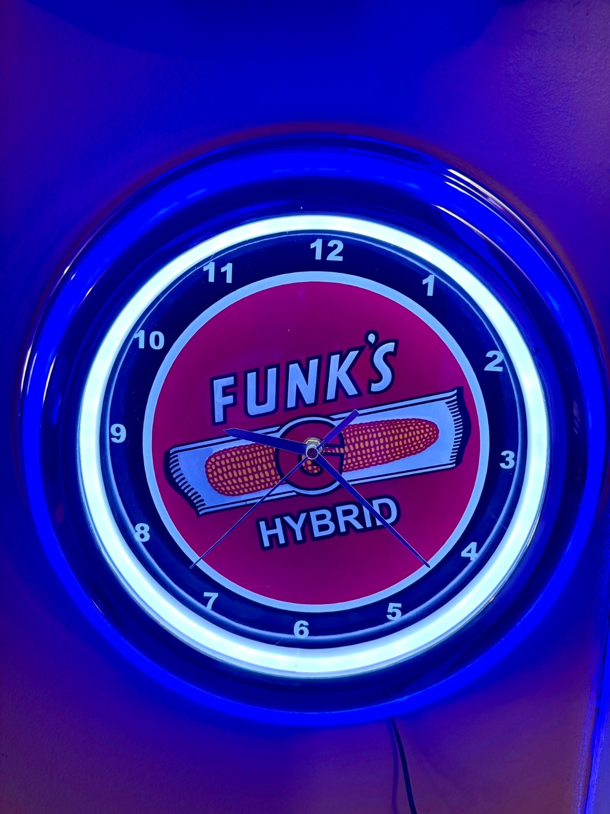 Funk's Hybrid Corn Seed Feed Store Barn Farm Farmer Man Cave Neon Clock Sign