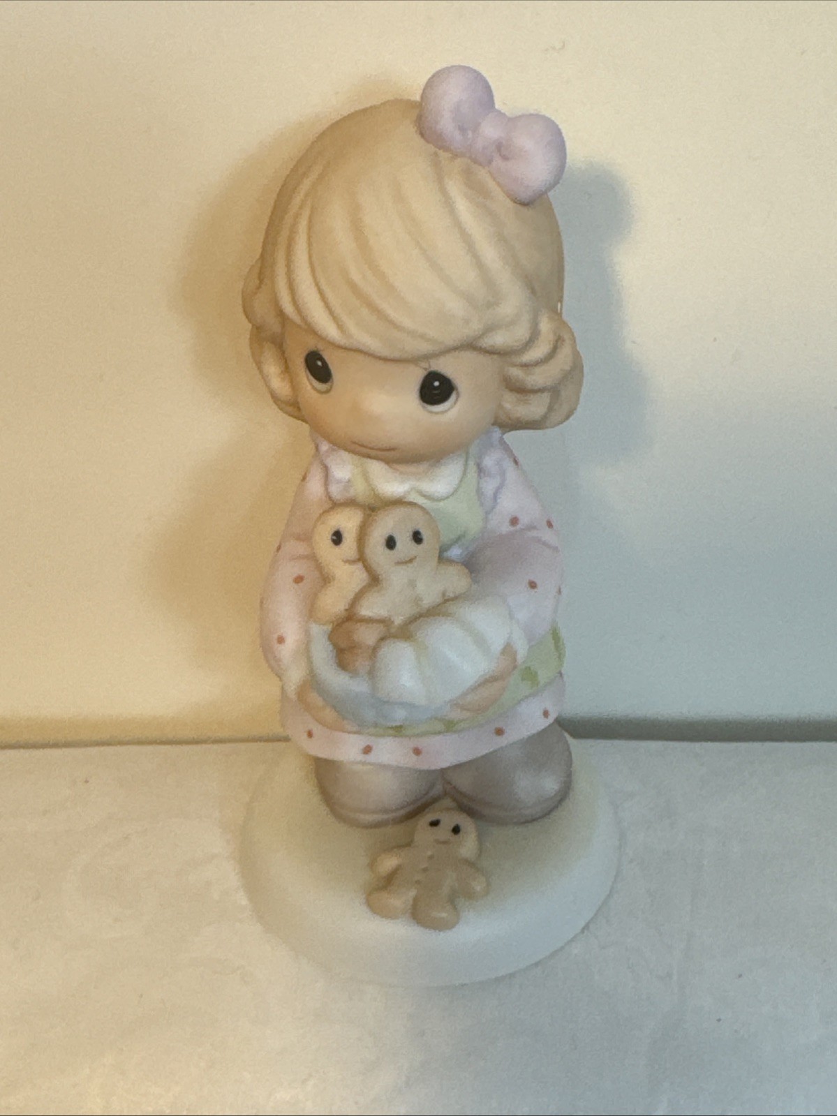 Precious Moments Figurine Bakin’ The Holidays Even Sweeter 2003