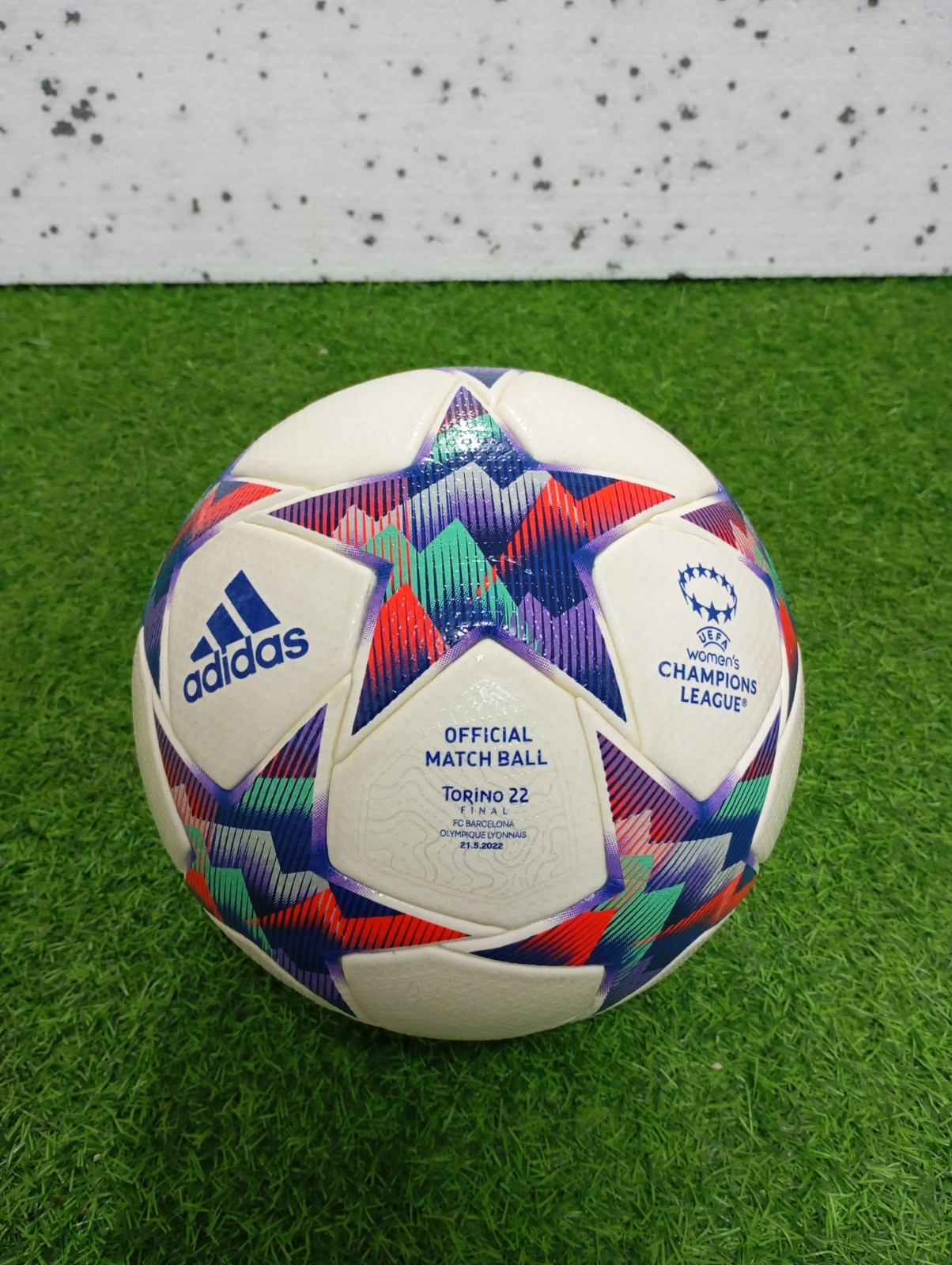 Adidas OMB UEFA Champions League Women's Finale Torino 22 
