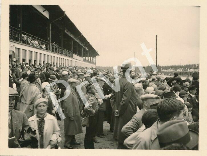 Photo WK II Nürburgring Motor Race Crowd Starting Tribune 1938 Original H1.14