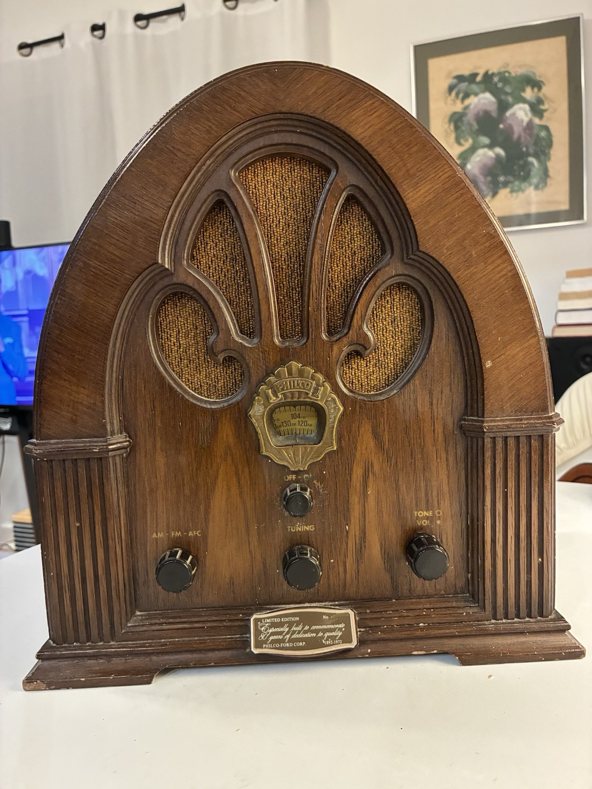 PHILCO FORD CATHEDRAL RADIO SPECIAL EDITION MODEL R89 80TH ANNIVERSARY NoWorking