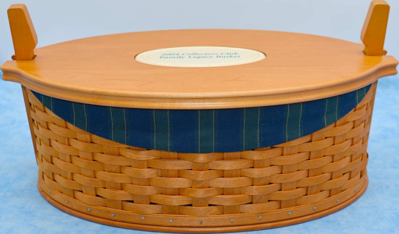 Longaberger 2004 Collectors Club Family Legacy Basket Complete Set