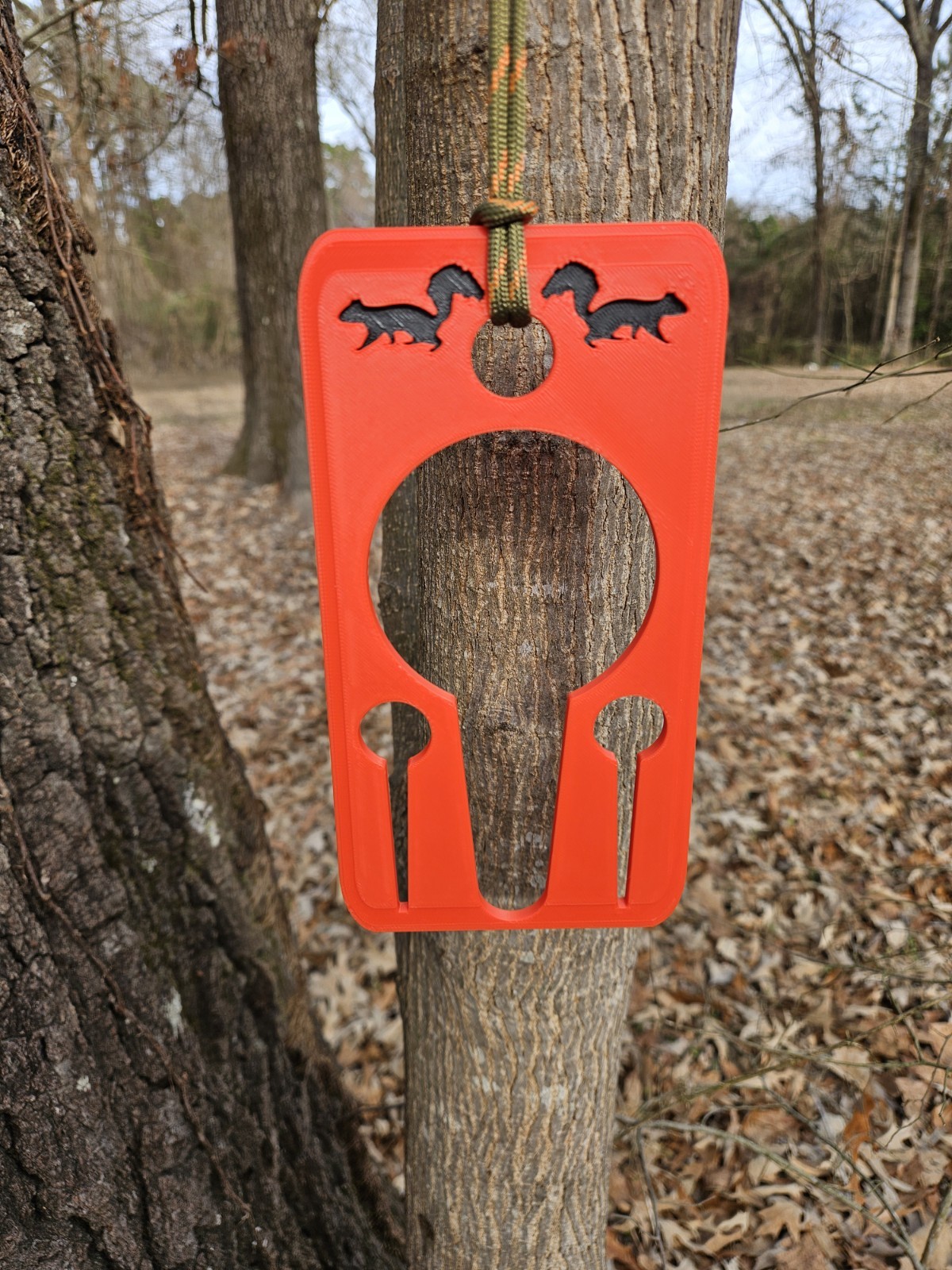 Portable Squirrel Skinner | Tree-Hung Game Skinning Tool | Camping & Hunting