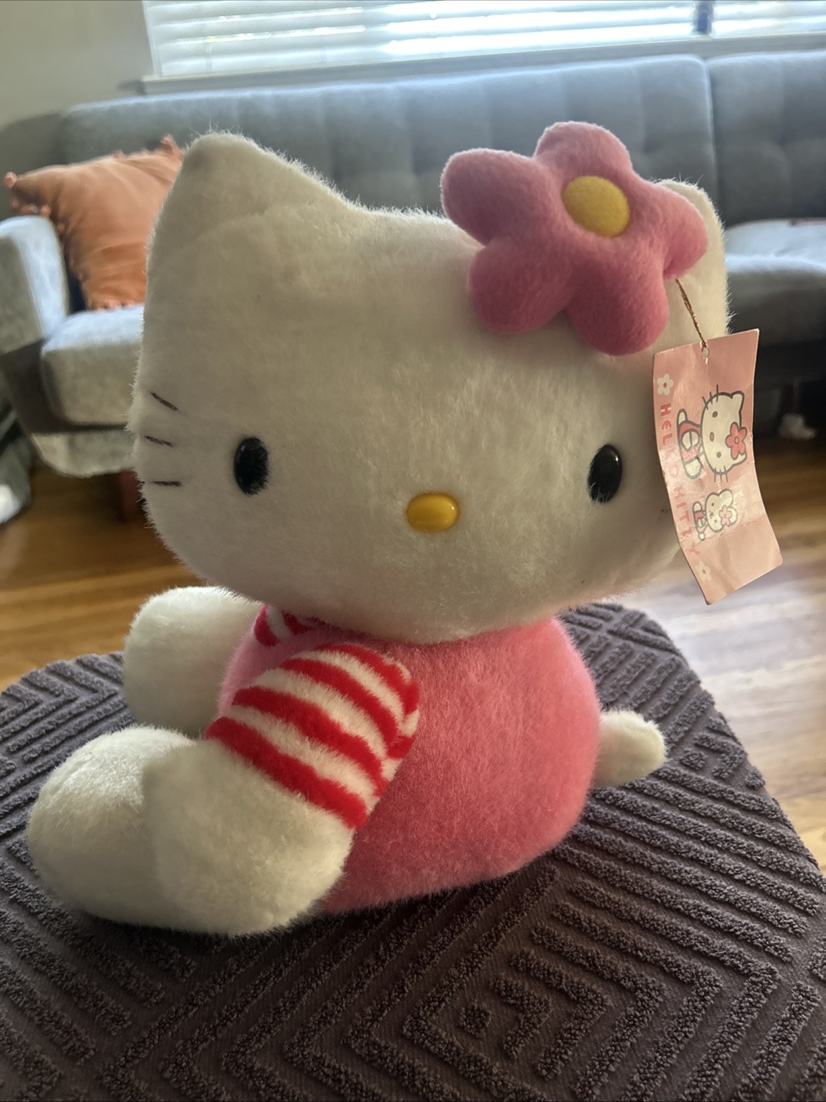 Vintage Hello Kitty Sanrio Smiles 12”  Plush Japan NWTs