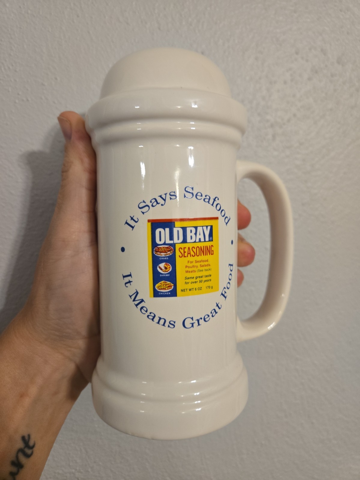 Vintage Old Bay Seasoning Seafood Ceramic PFALTZGRAFF USA 6.5