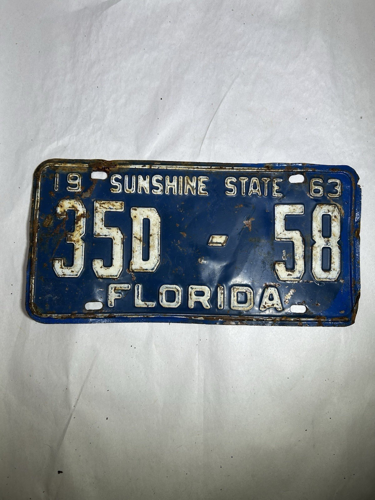 Vintage 1963 Florida Blue License Plate Tag 35D 58 Gas Oil Garage Shop Mancave