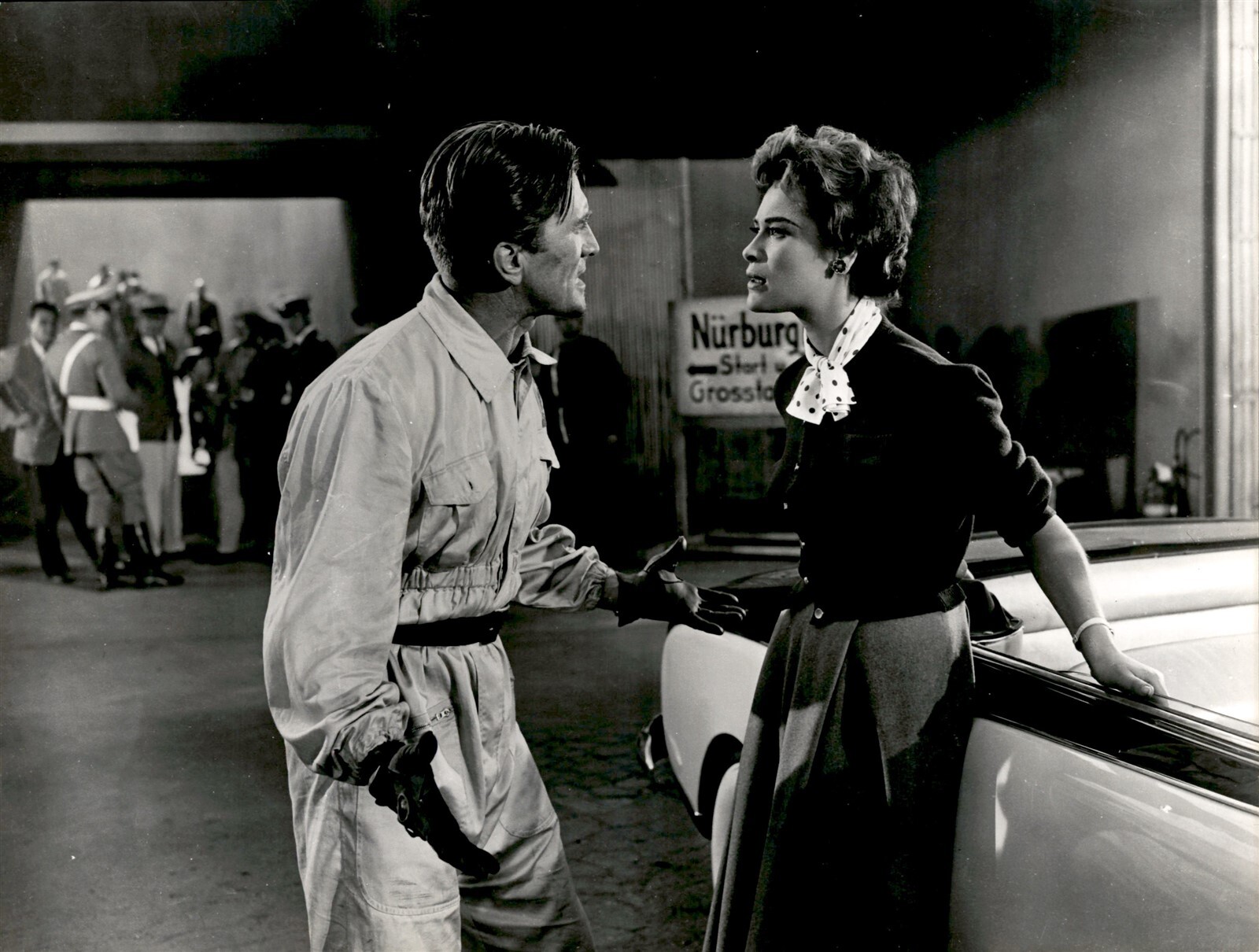 CGE35 1955 Original Photo KIRK DOUGLAS BELLA DARVI 