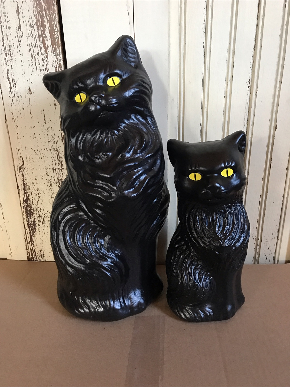 Halloween Black Cats Decoration Bank Scary Yellow Eyes PAIR Plastic