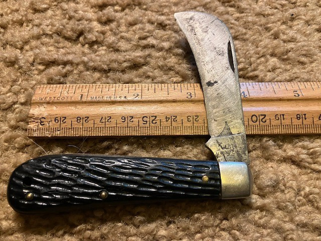 Vintage Ulster hawk bill pocket knife