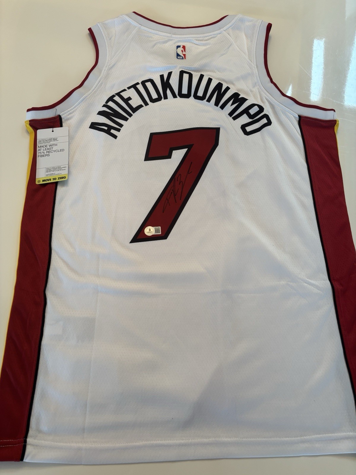 🔥🏀 Giannis Antetokounmpo, Autographed Miami Heat Jersey, Beckett COA🏀🔥