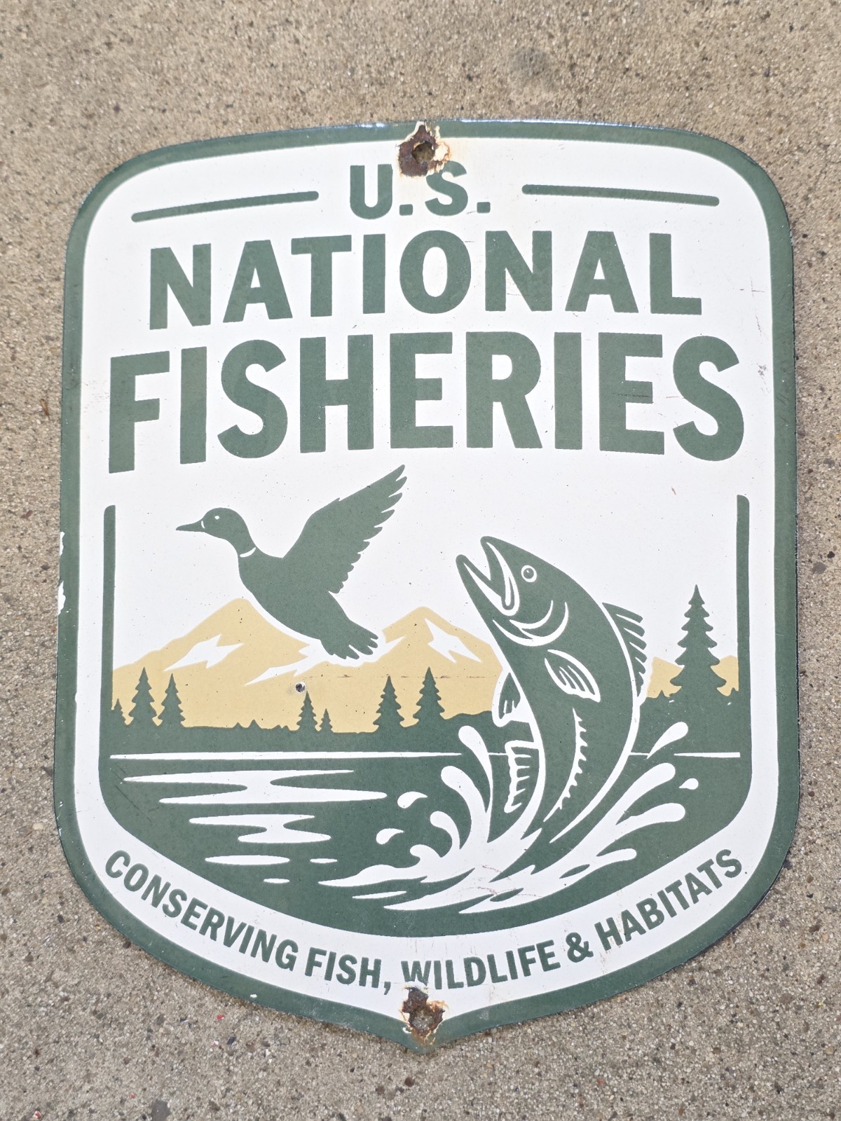VINTAGE 1950\'S U.S. NATIONAL FISHERIES PORCELAIN SIGN 8\