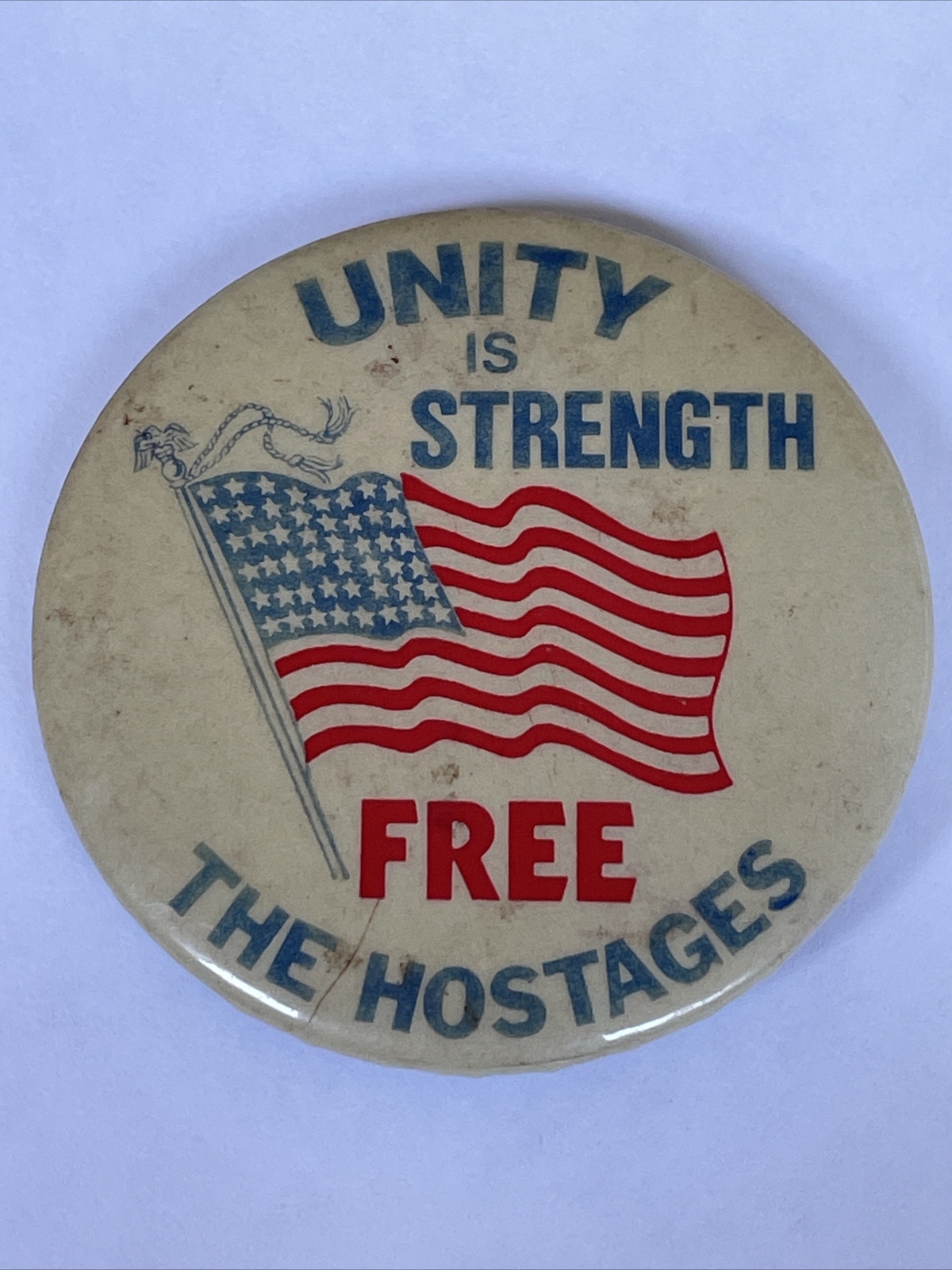 VTG 1970\'S IRAN US HOSTAGES PIN “UNITY IS STRENGTH FREE THE HOSTAGES” 2\