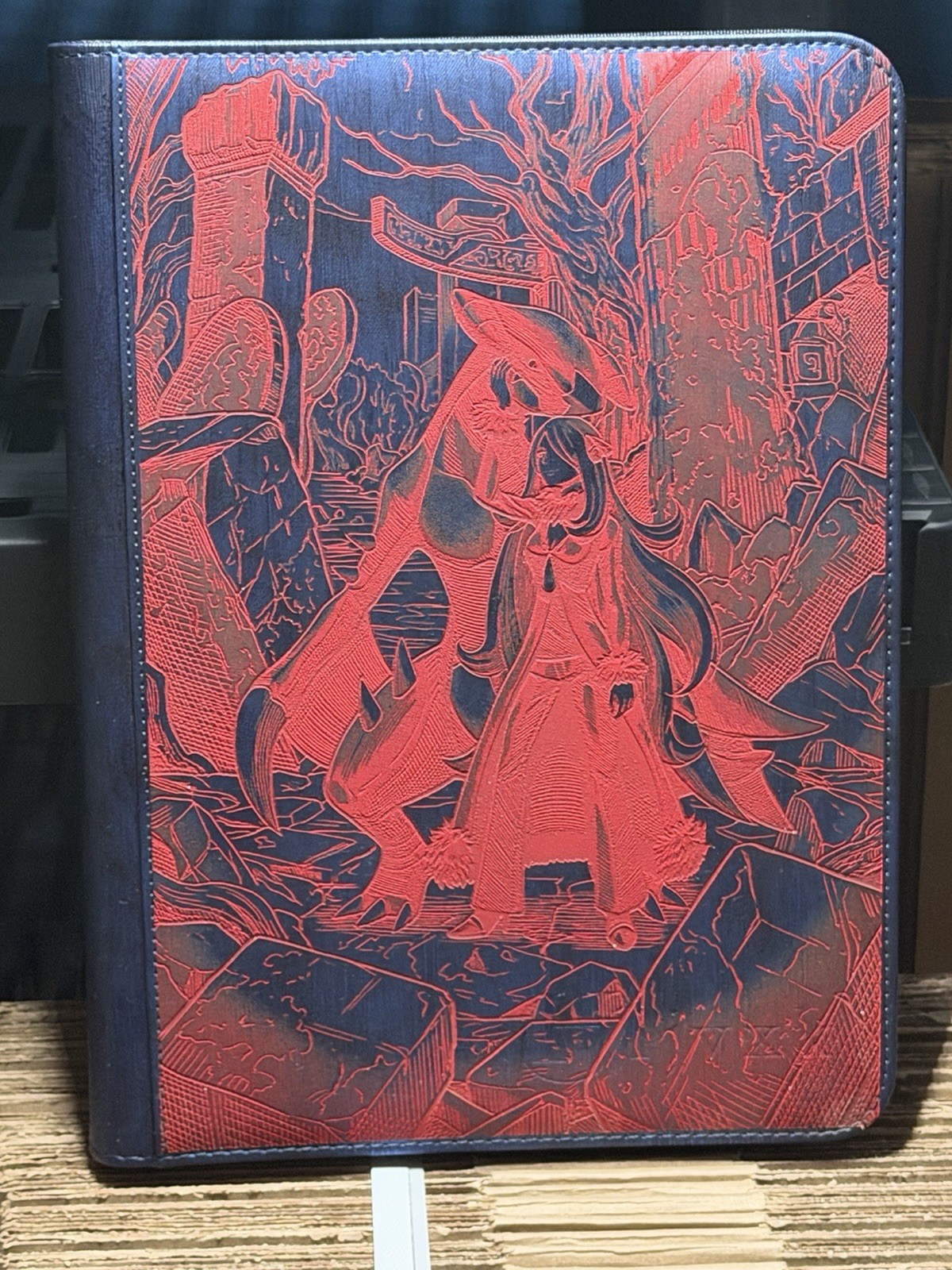 Pokémon Cynthia's Garchomp Laser Engraved 9 Slot 540 Card Blue And Red Binder