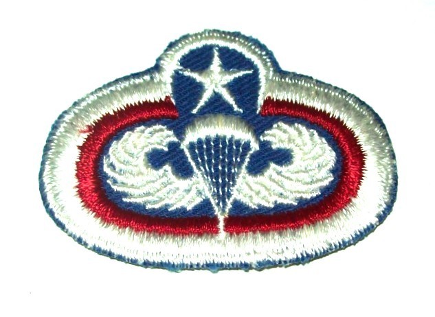 ORIGINAL 1950's GERMAN MADE 11th AIRBORNE DIVISION HQ SENIOR JUMP WINGS OVAL